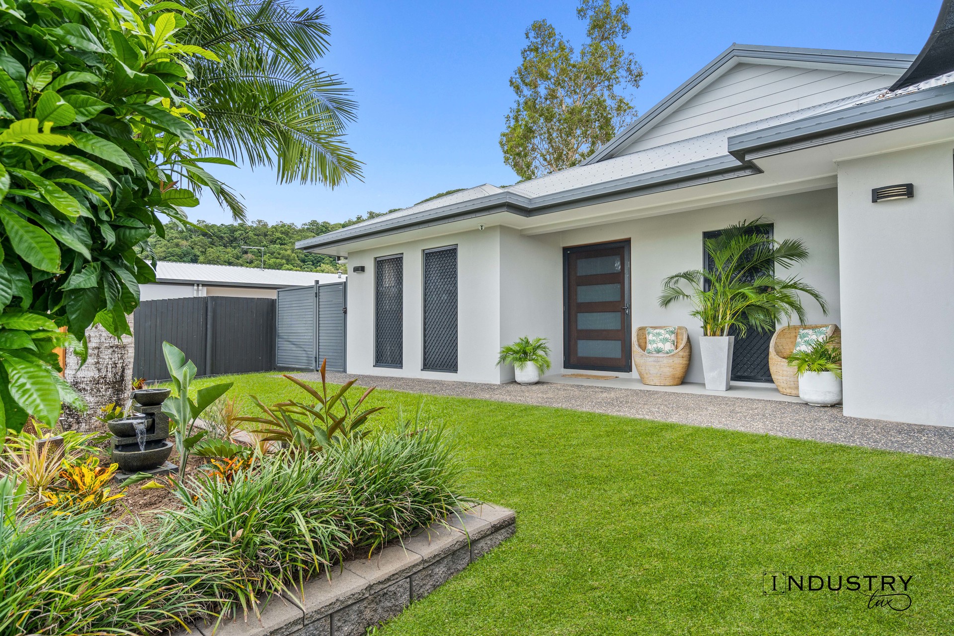 73 Coastline Parade, Trinity Beach, QLD 4879 AUS