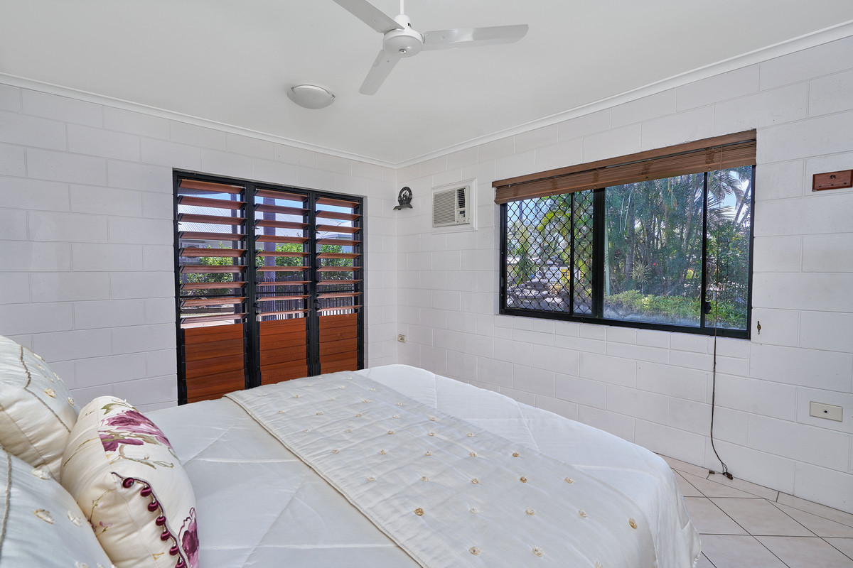 4 Tapini Close, Trinity Beach, QLD 4879 AUS