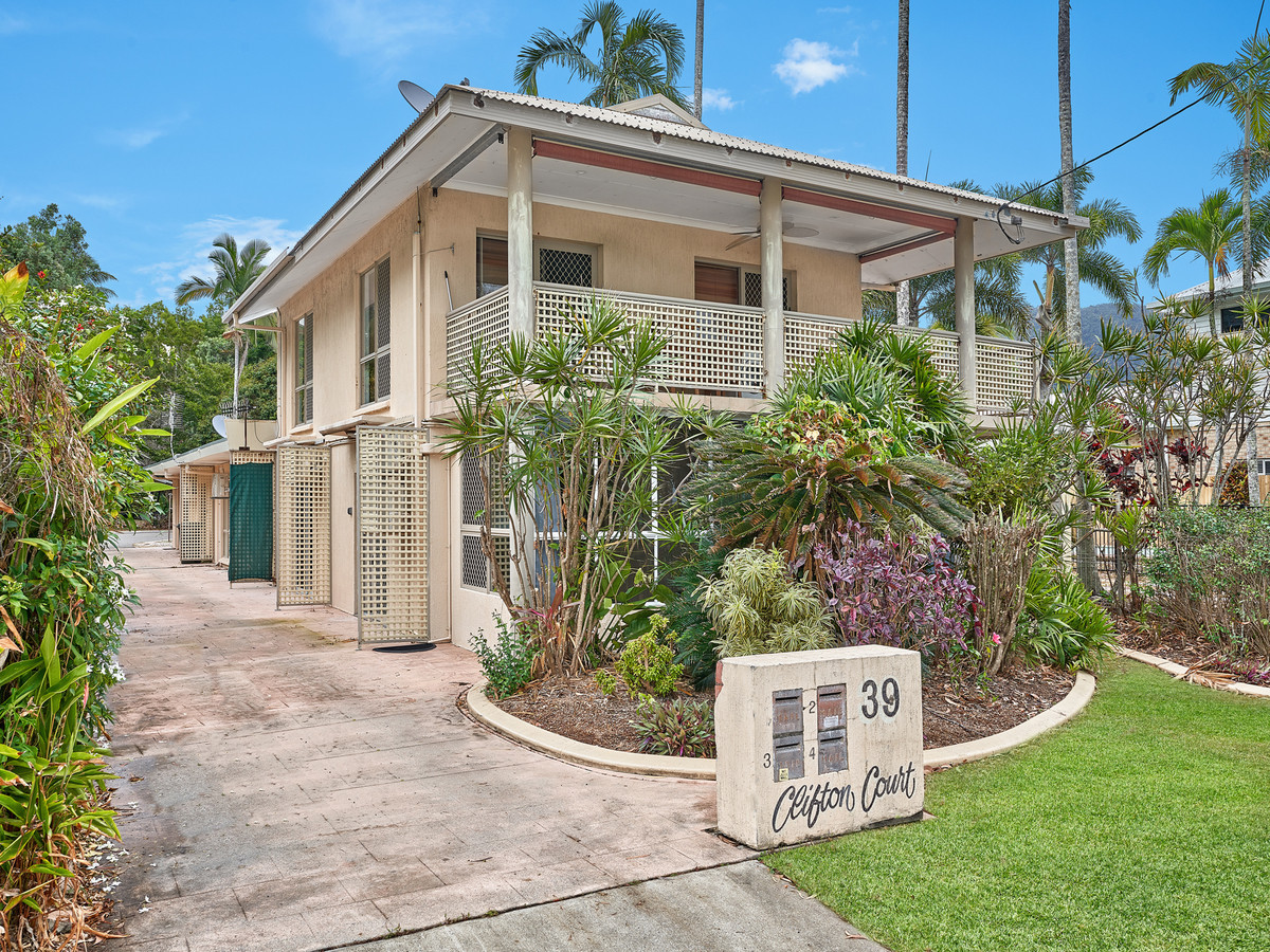 2/39 Arlington Esplanade, Clifton Beach, QLD 4879 AUS