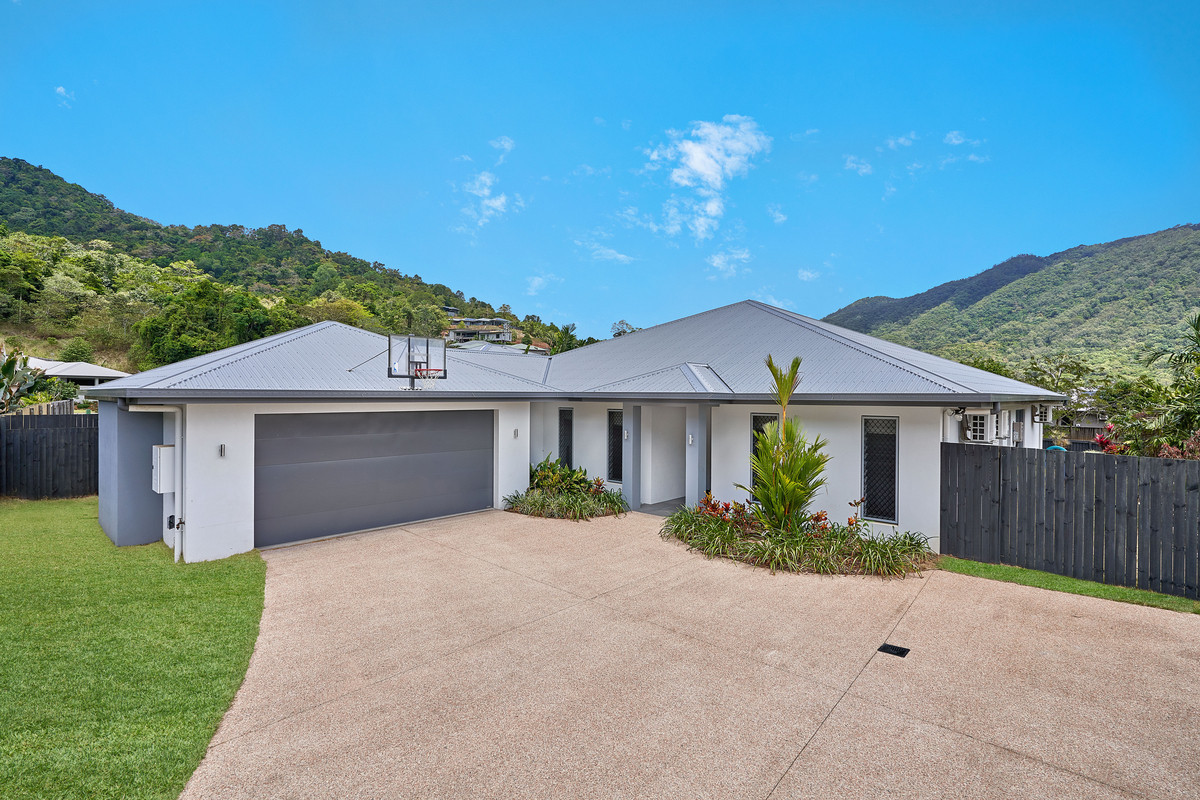 43 Mackerras Street, Redlynch, QLD 4870 AUS