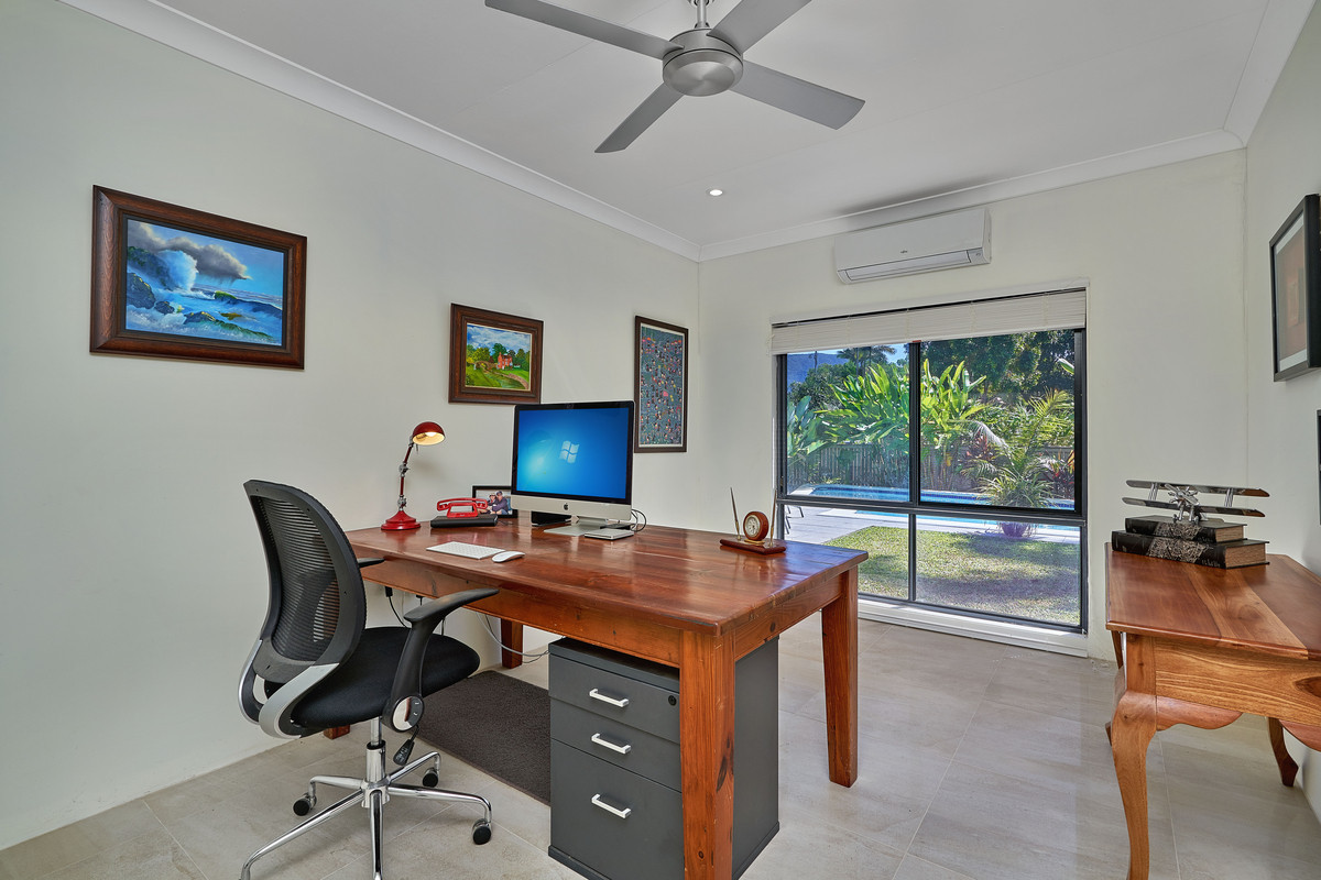 44 Rudder Close, Clifton Beach, QLD 4879 AUS