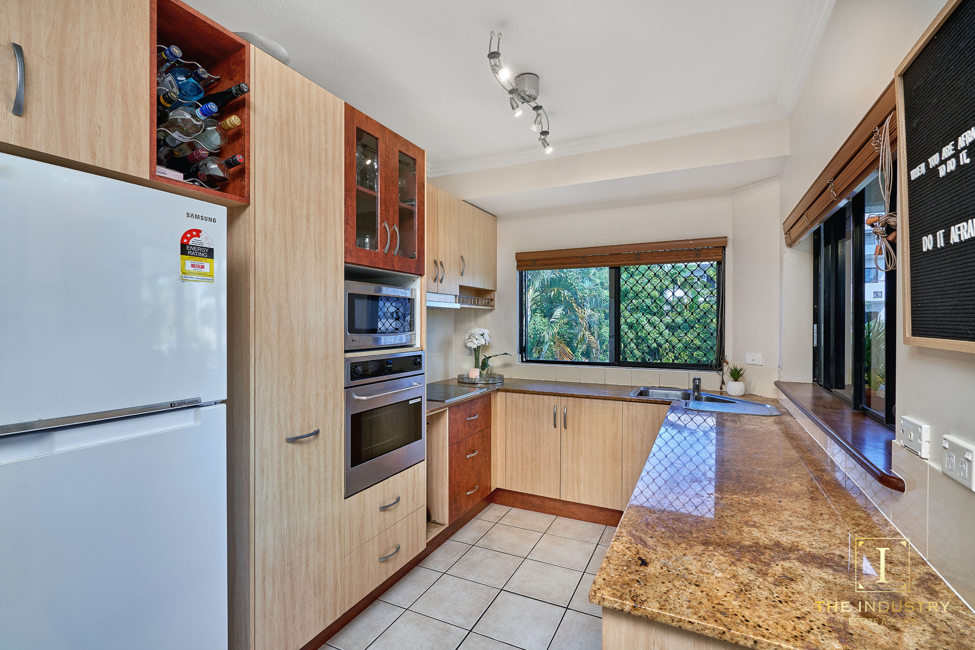 3/38-40 Digger Street, Cairns North, QLD 4870 AUS