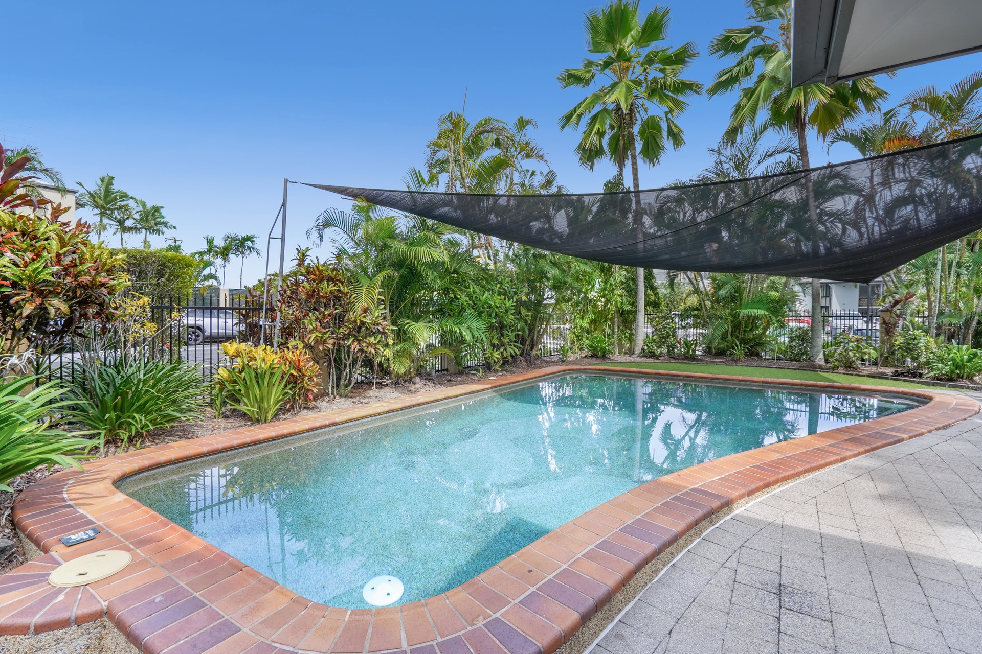 11/14 Charles Street, Cairns North, QLD 4870 AUS