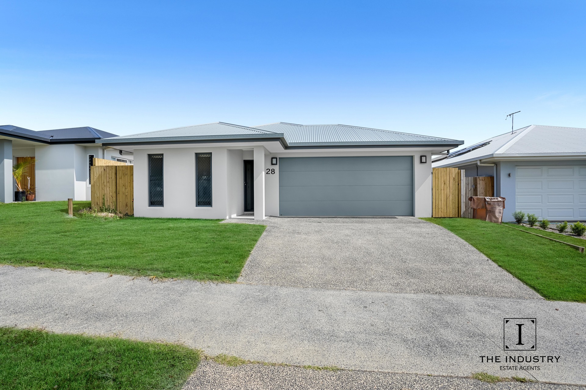 28 Shipmate Drive, Trinity Beach, QLD 4879 AUS