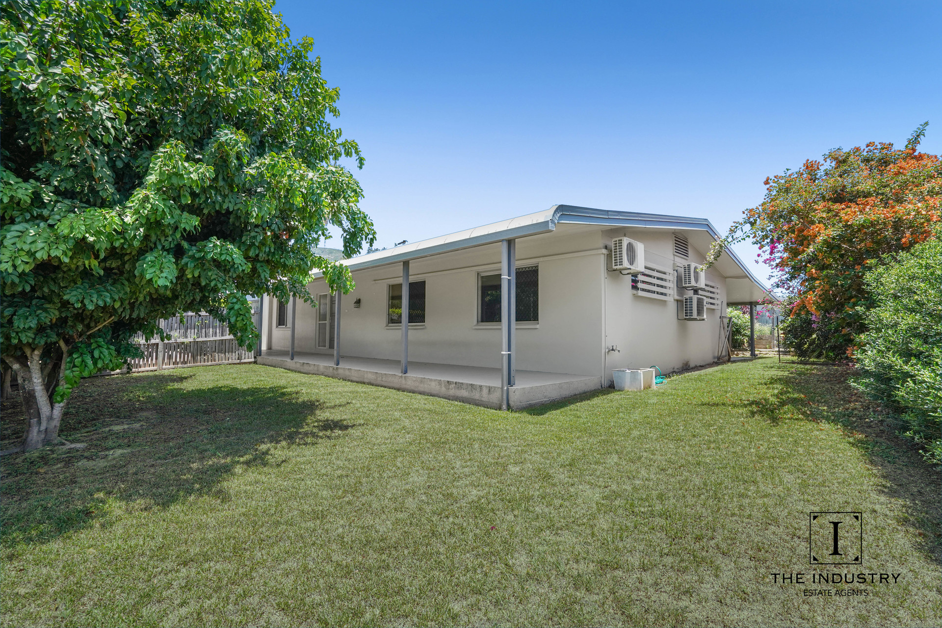 1 Rudder Street, Clifton Beach, QLD 4879 AUS