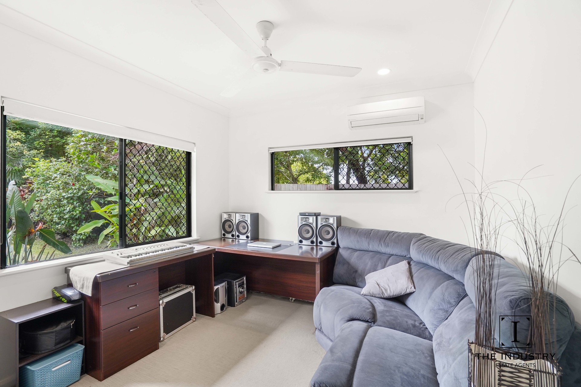 6 Mia Close, Kewarra Beach, QLD 4879 AUS