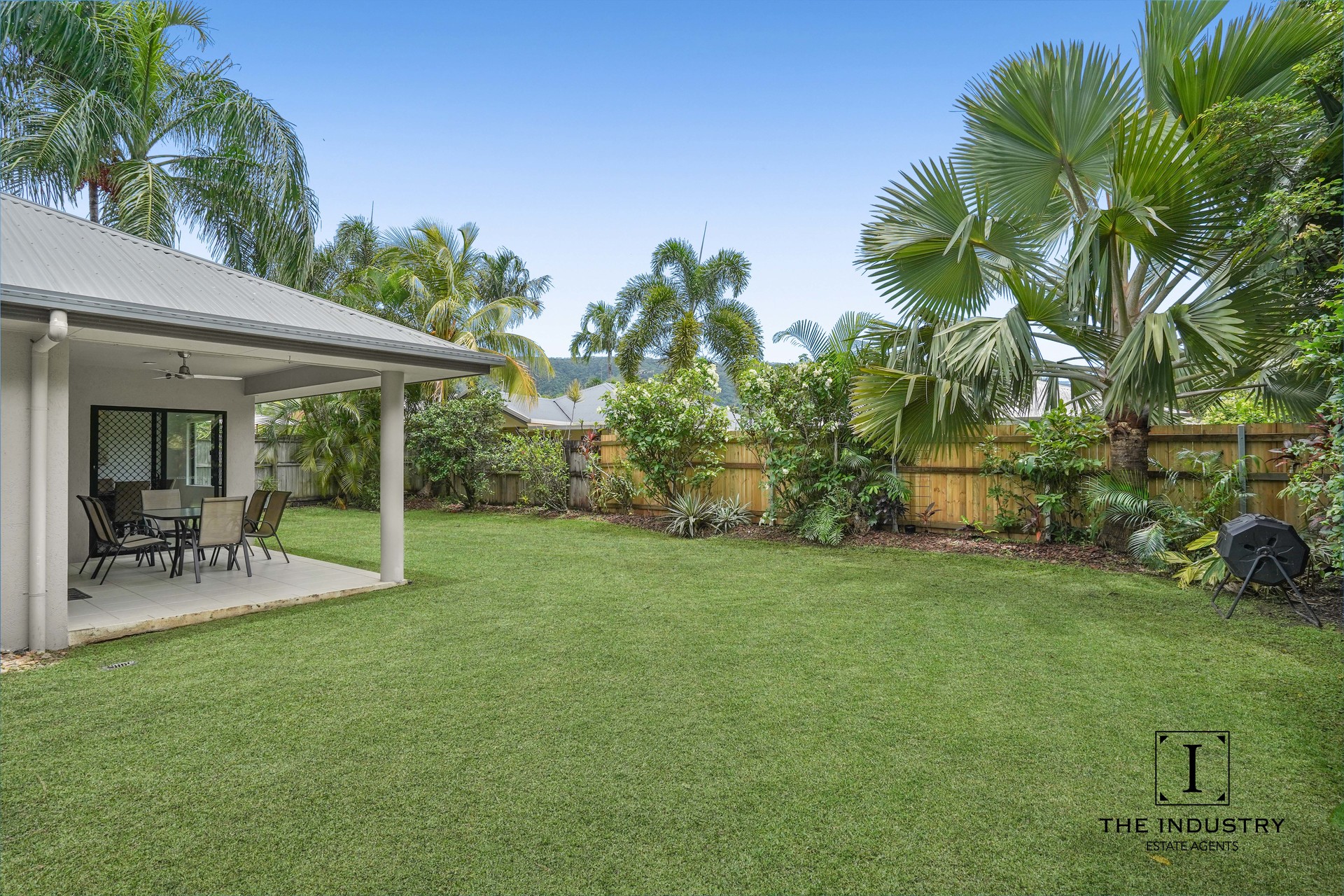 6 Mia Close, Kewarra Beach, QLD 4879 AUS