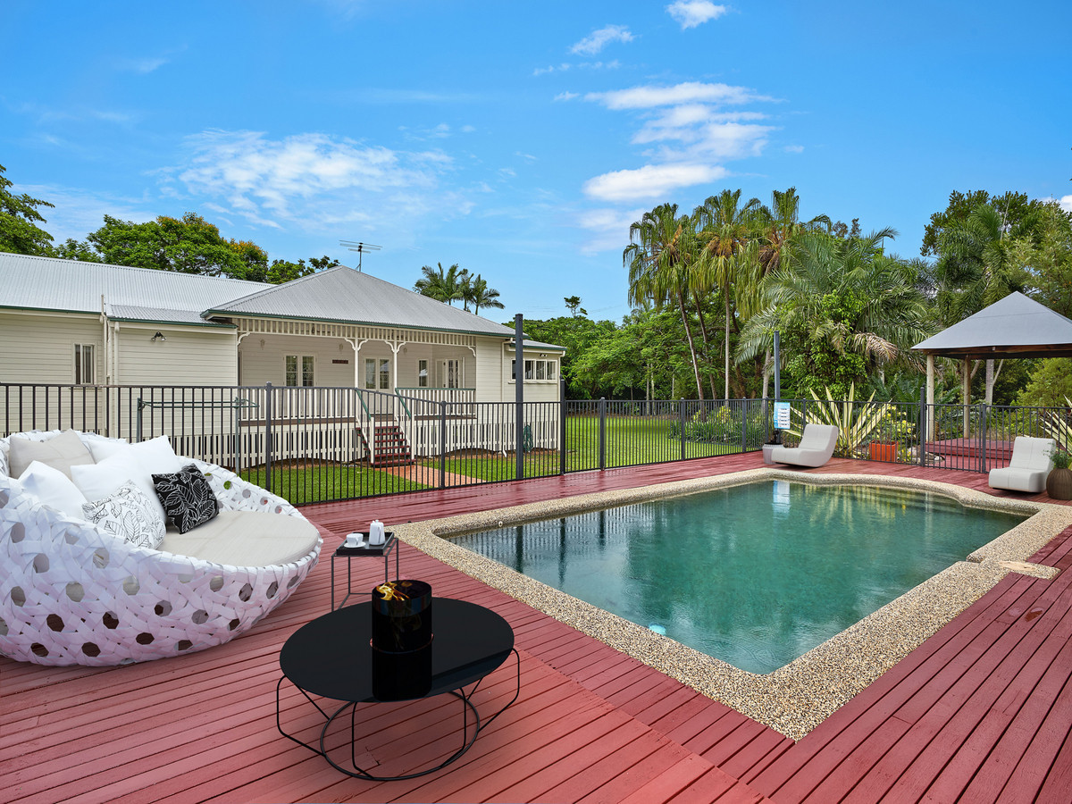 93-95 Moore Road, Kewarra Beach, QLD 4879 AUS