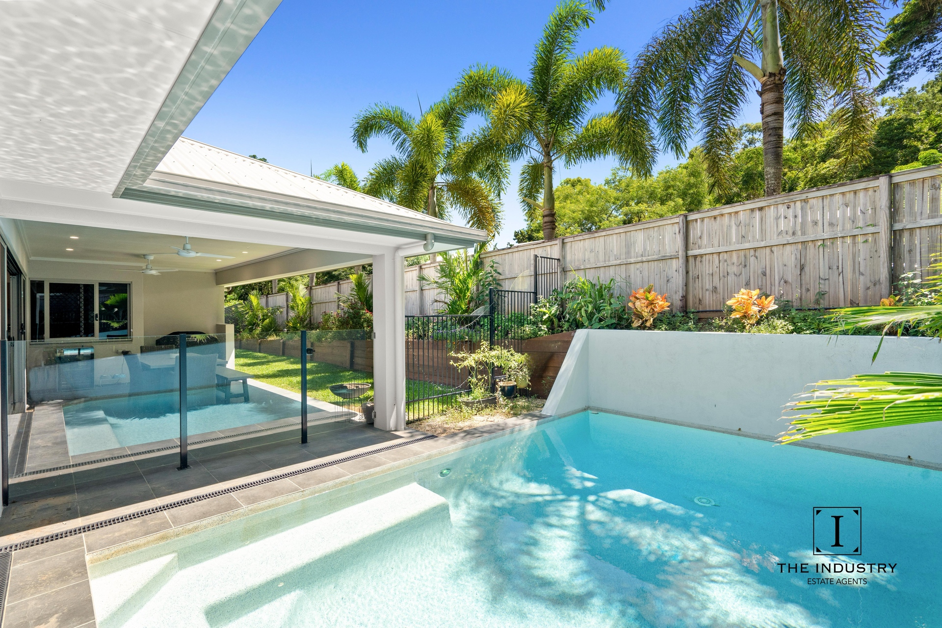 29 Propeller Court, Trinity Beach, QLD 4879 AUS