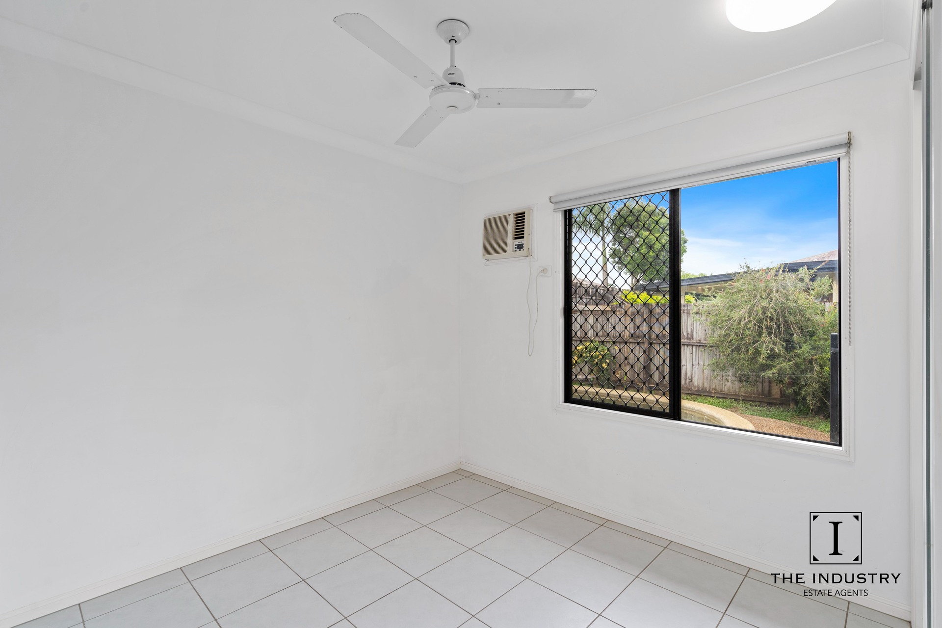 11 Finniss Crescent, Bentley Park, QLD 4869 AUS