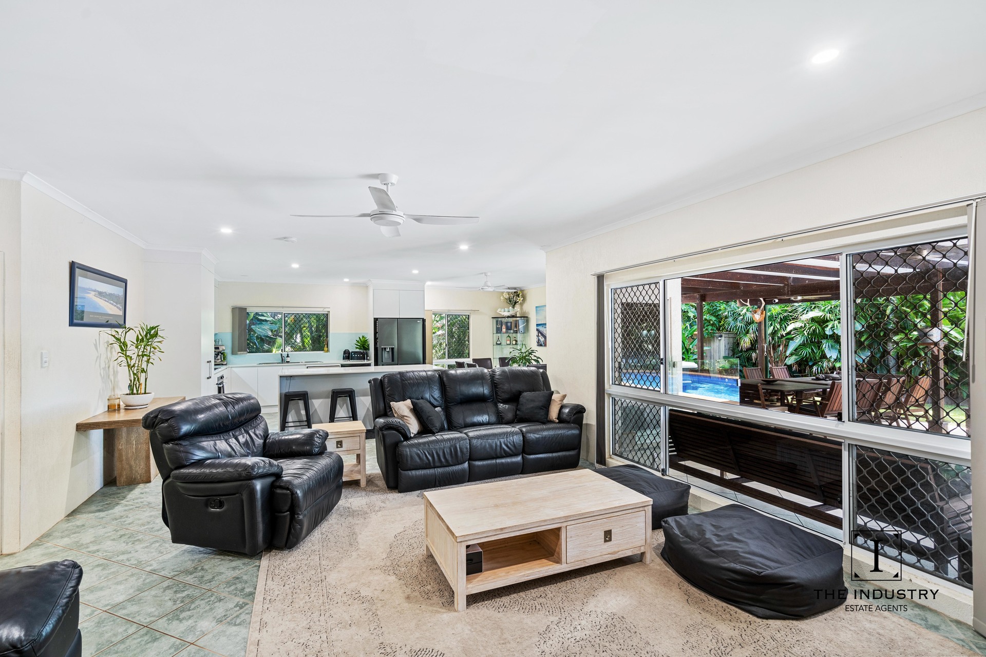 10 Hope Street, Clifton Beach, QLD 4879 AUS