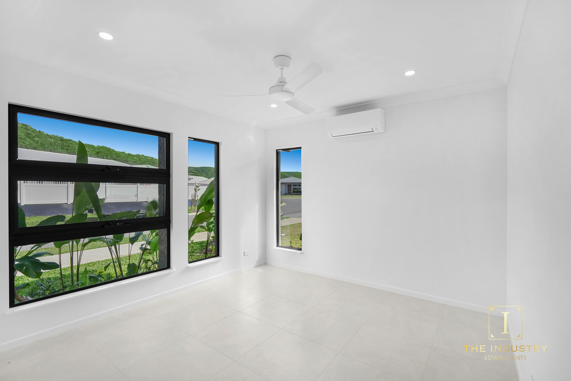 14 Cloverdale Link, Trinity Beach, QLD 4879 AUS