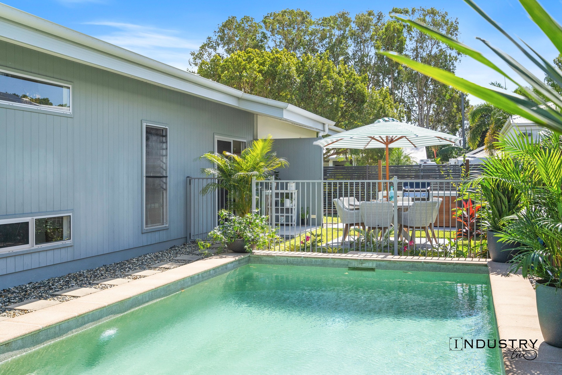 18 Lagoon Drive, Trinity Beach, QLD 4879 AUS