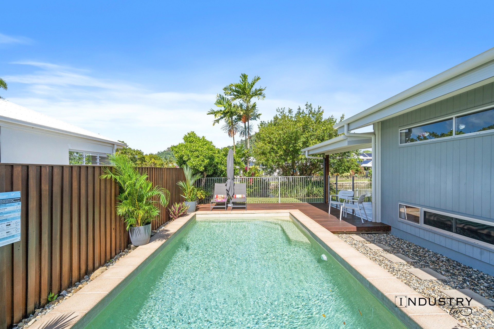 18 Lagoon Drive, Trinity Beach, QLD 4879 AUS