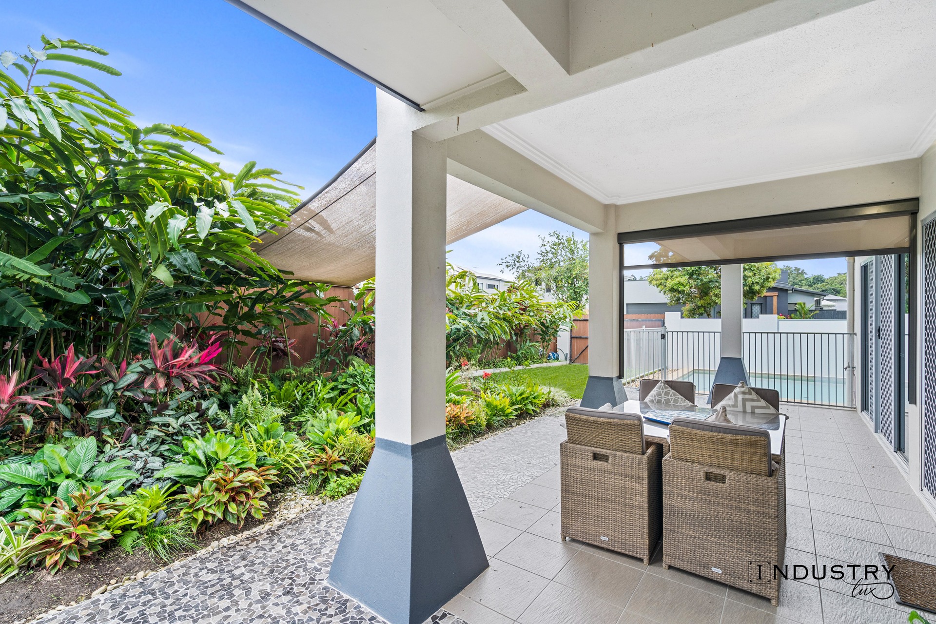 2 Bushlark Place, Smithfield, QLD 4878 AUS