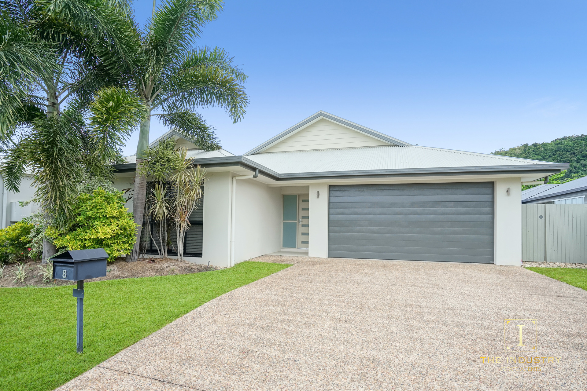 8 Jabiru Court, Smithfield, QLD 4878 AUS