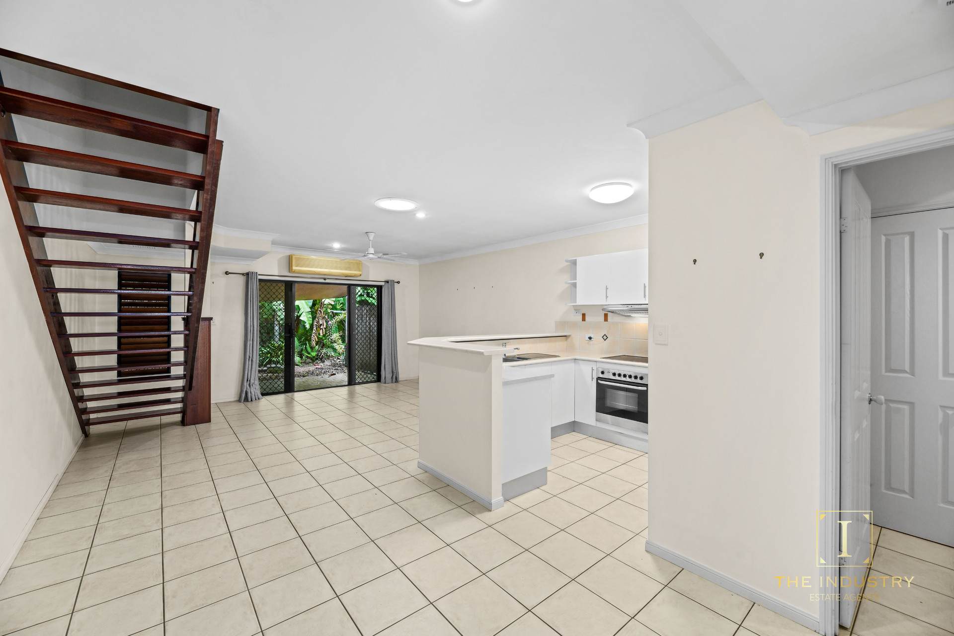 10/11-19 Stratford Parade, Stratford, QLD 4870 AUS