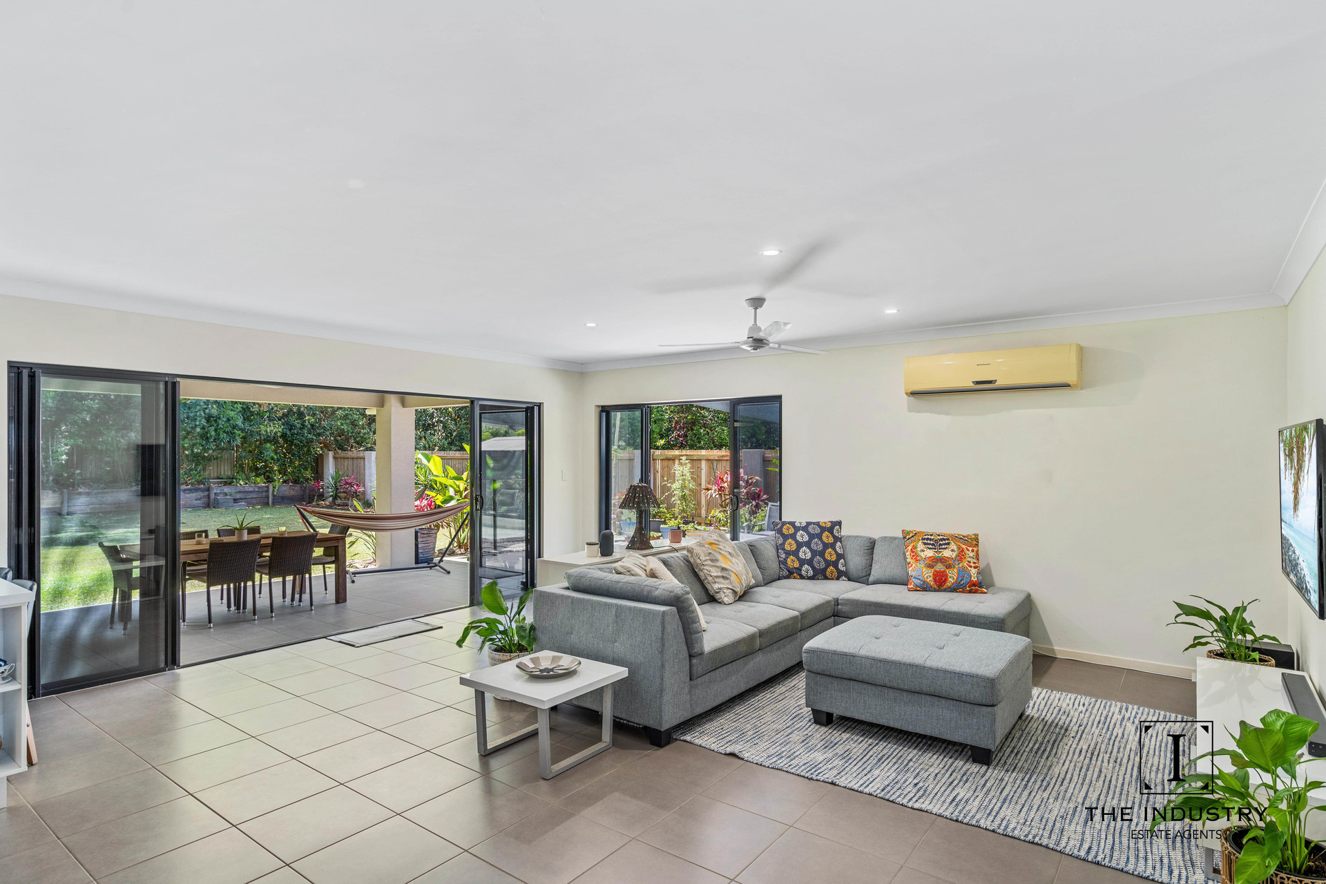 10 Weld Crescent, Smithfield, QLD 4878 AUS