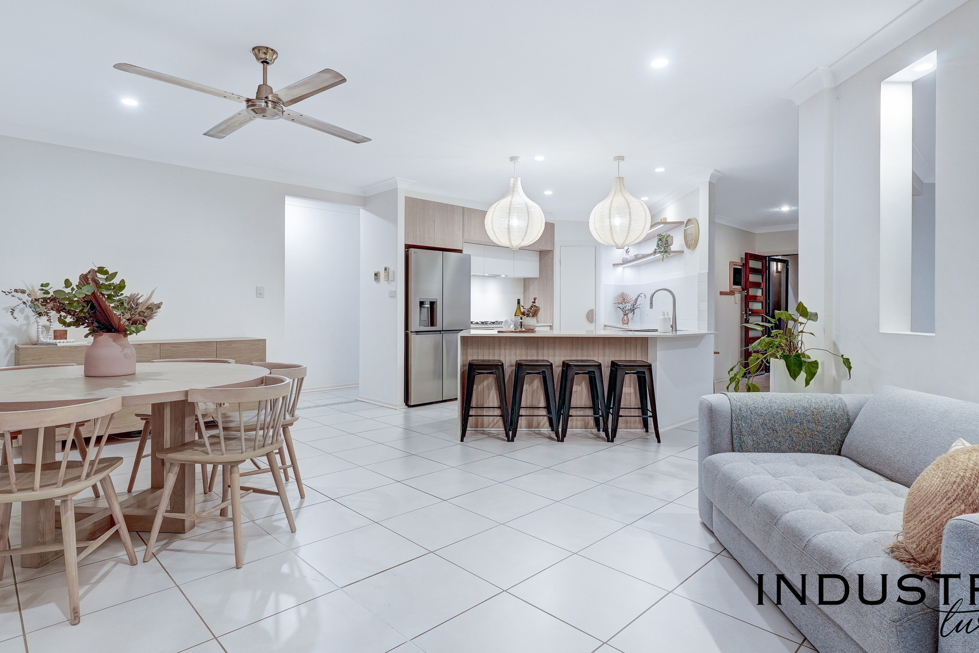 6 Quartzborough Promenade, Trinity Park, QLD 4879 AUS