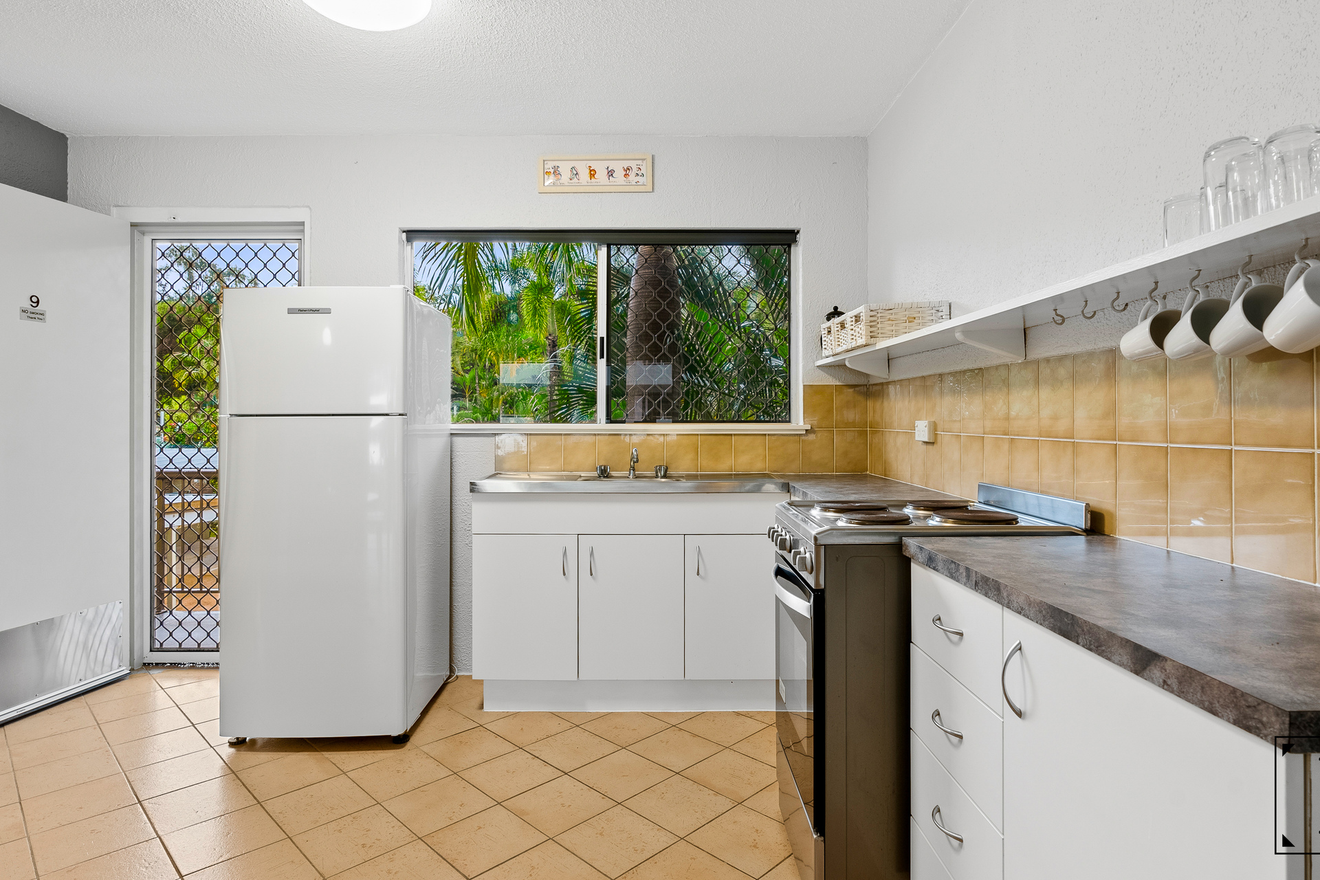 9/81-87 Guide Street, Clifton Beach, QLD 4879 AUS