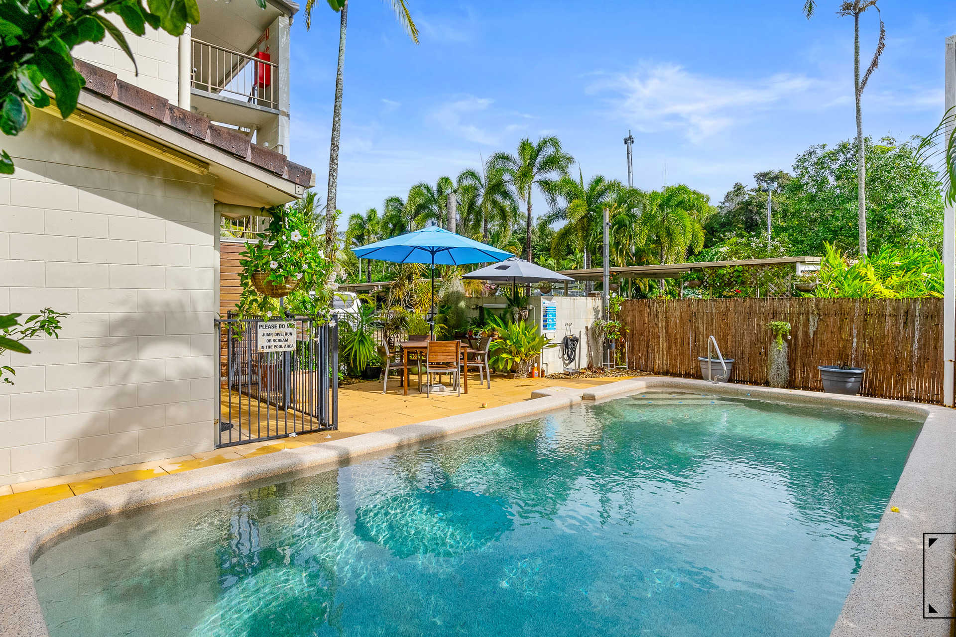 9/81-87 Guide Street, Clifton Beach, QLD 4879 AUS