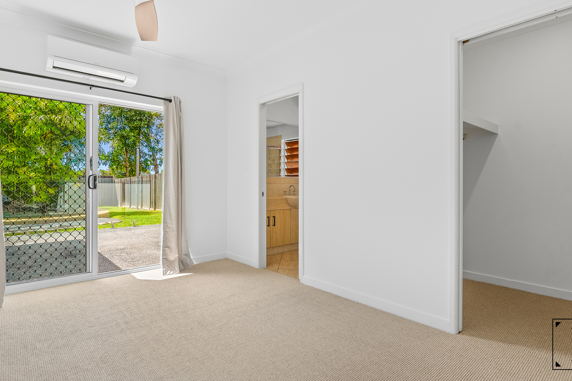 40 Orton Avenue, Kewarra Beach, QLD 4879 AUS