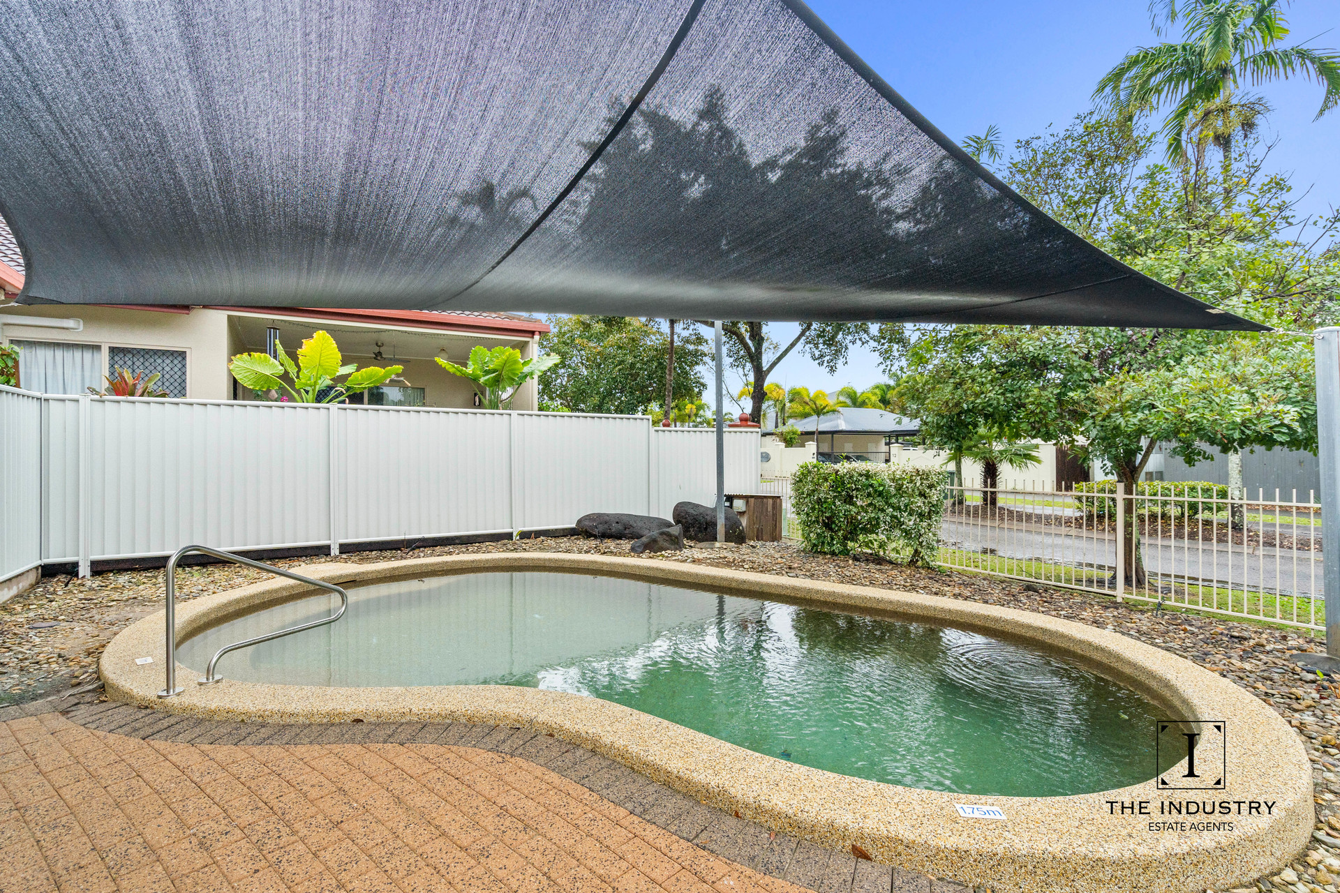 11/5-7 Oyster Court, Trinity Beach, QLD 4879 AUS