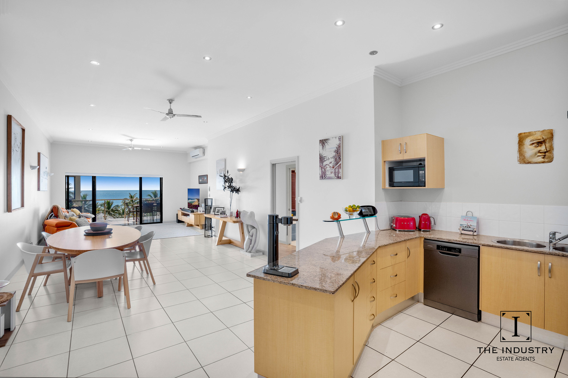 19/37 Vasey Esplanade, Trinity Beach, QLD 4879 AUS