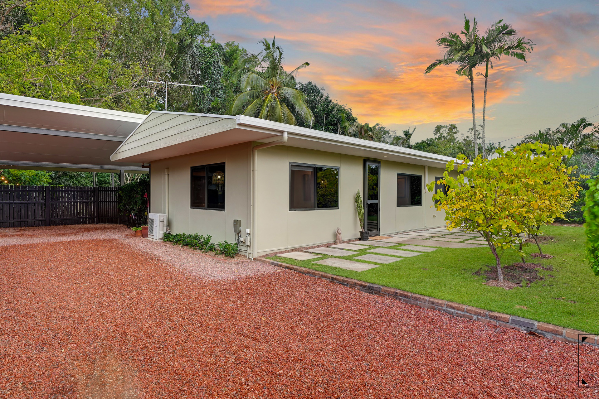 30 Riverside Parade, Trinity Park, QLD 4879 AUS