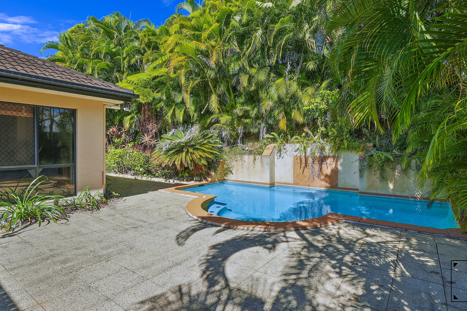 19 Chapel Close, Brinsmead, QLD 4870 AUS