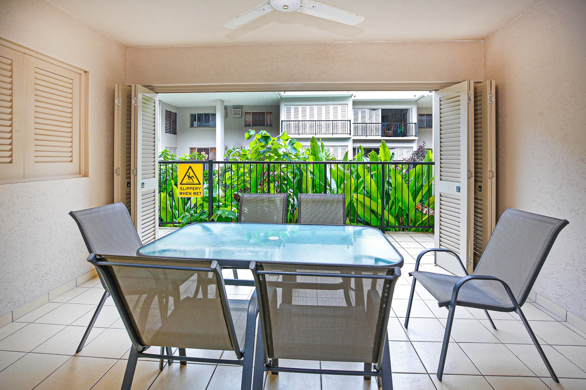 205/55-57 Clifton Road, Clifton Beach, QLD 4879 AUS