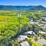 17 Narelle Close, Yorkeys Knob, QLD 4878 AUS