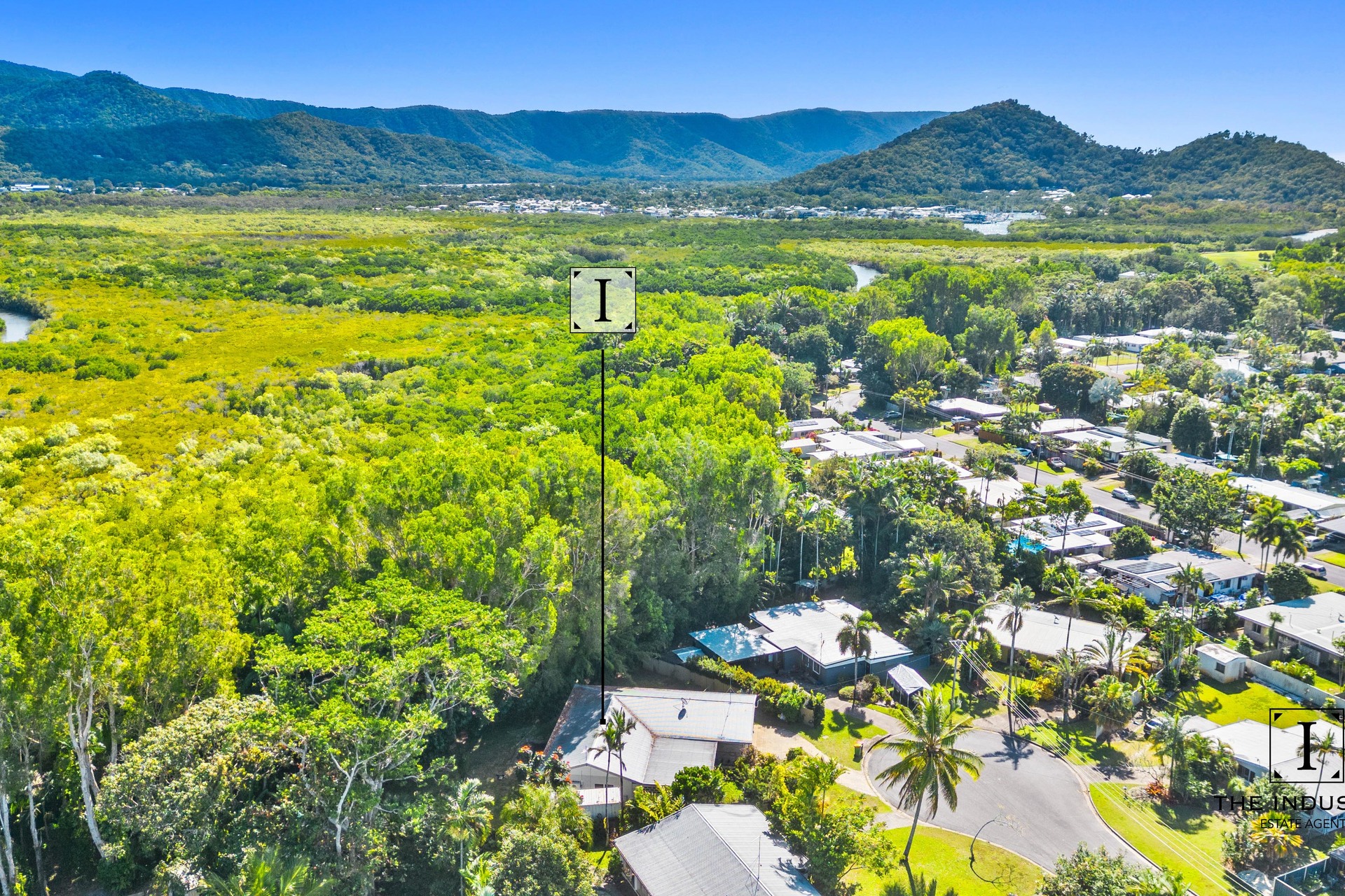 17 Narelle Close, Yorkeys Knob, QLD 4878 AUS