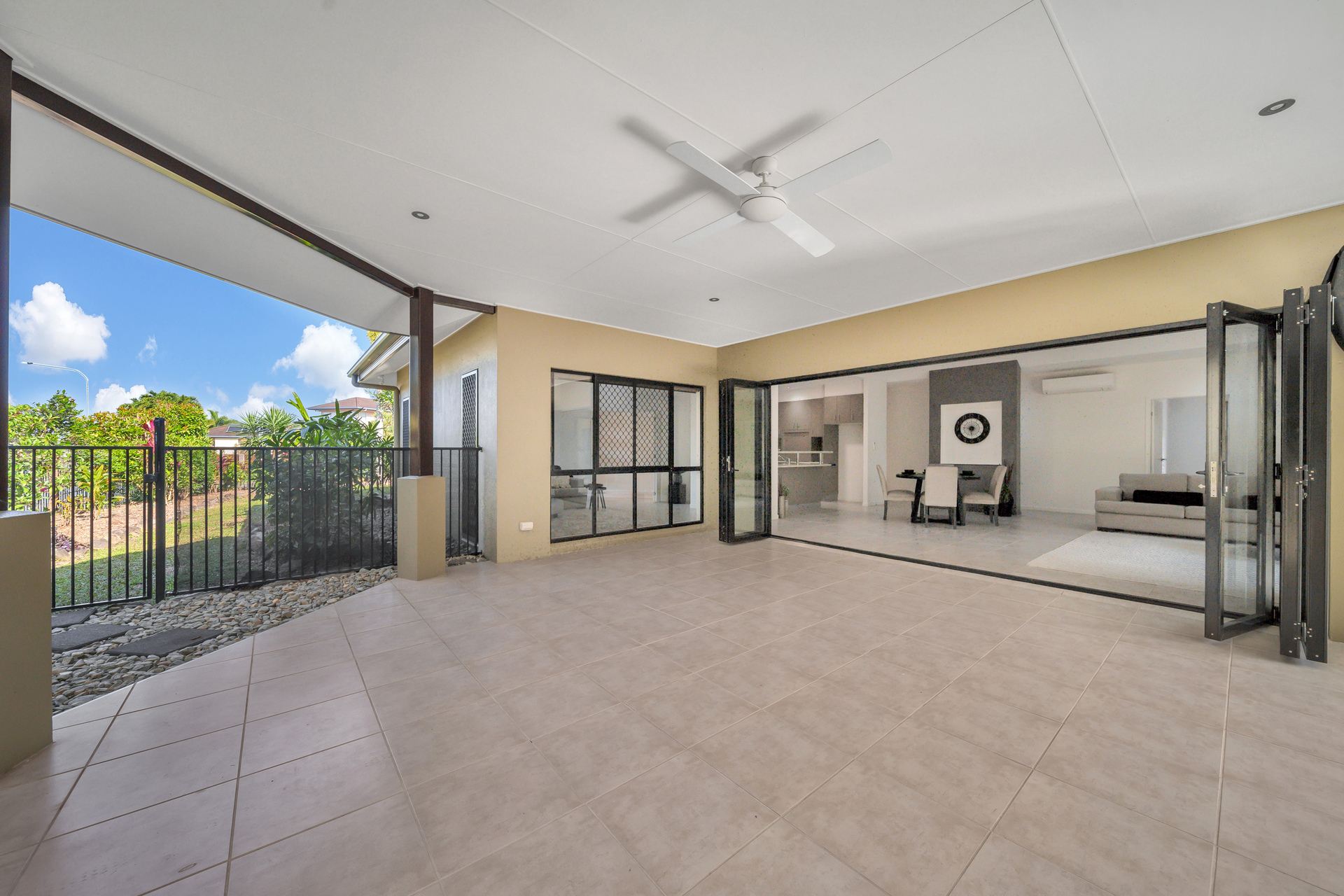 2 Ashwood Circuit, Smithfield, QLD 4878 AUS