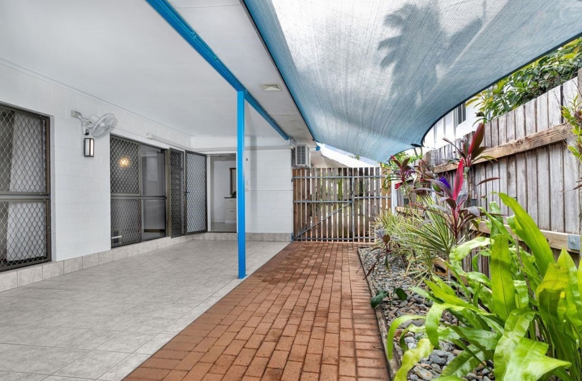 1/29 Wattle Street, Yorkeys Knob, QLD 4878 AUS