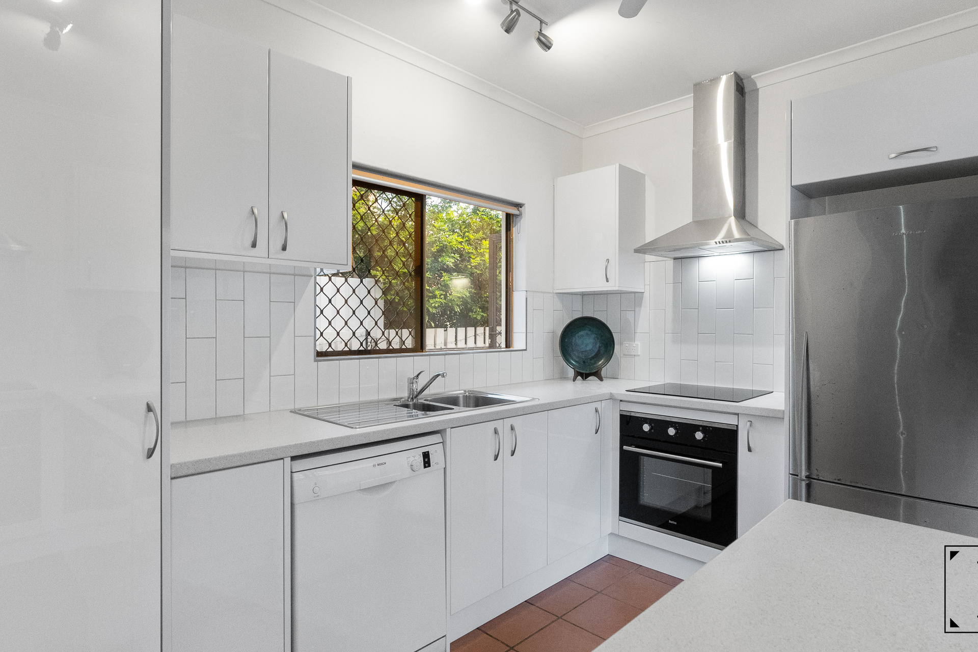 39 Stream Avenue, Kewarra Beach, QLD 4879 AUS