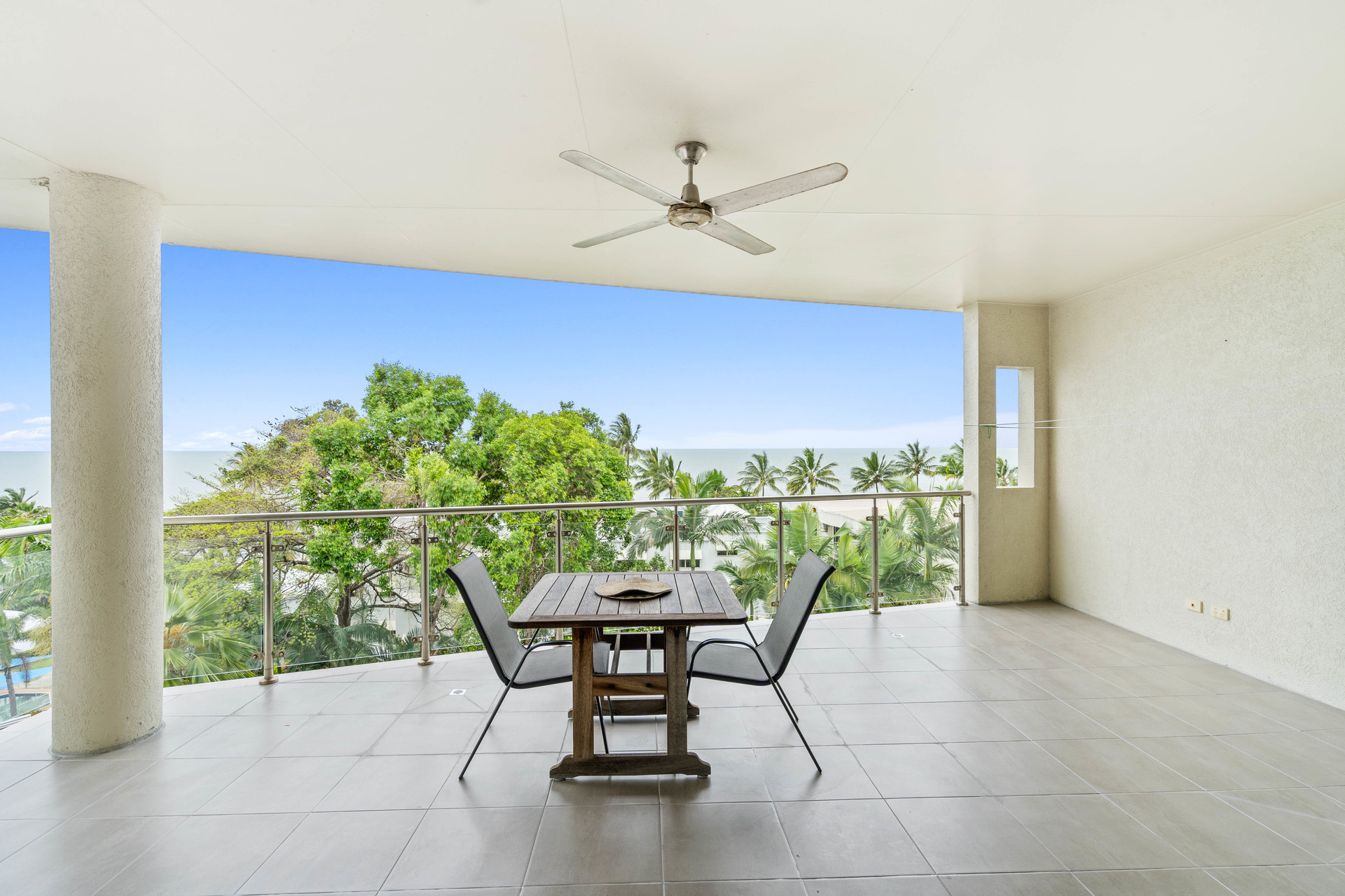 20/37 Vasey Esplanade, Trinity Beach, QLD 4879 AUS