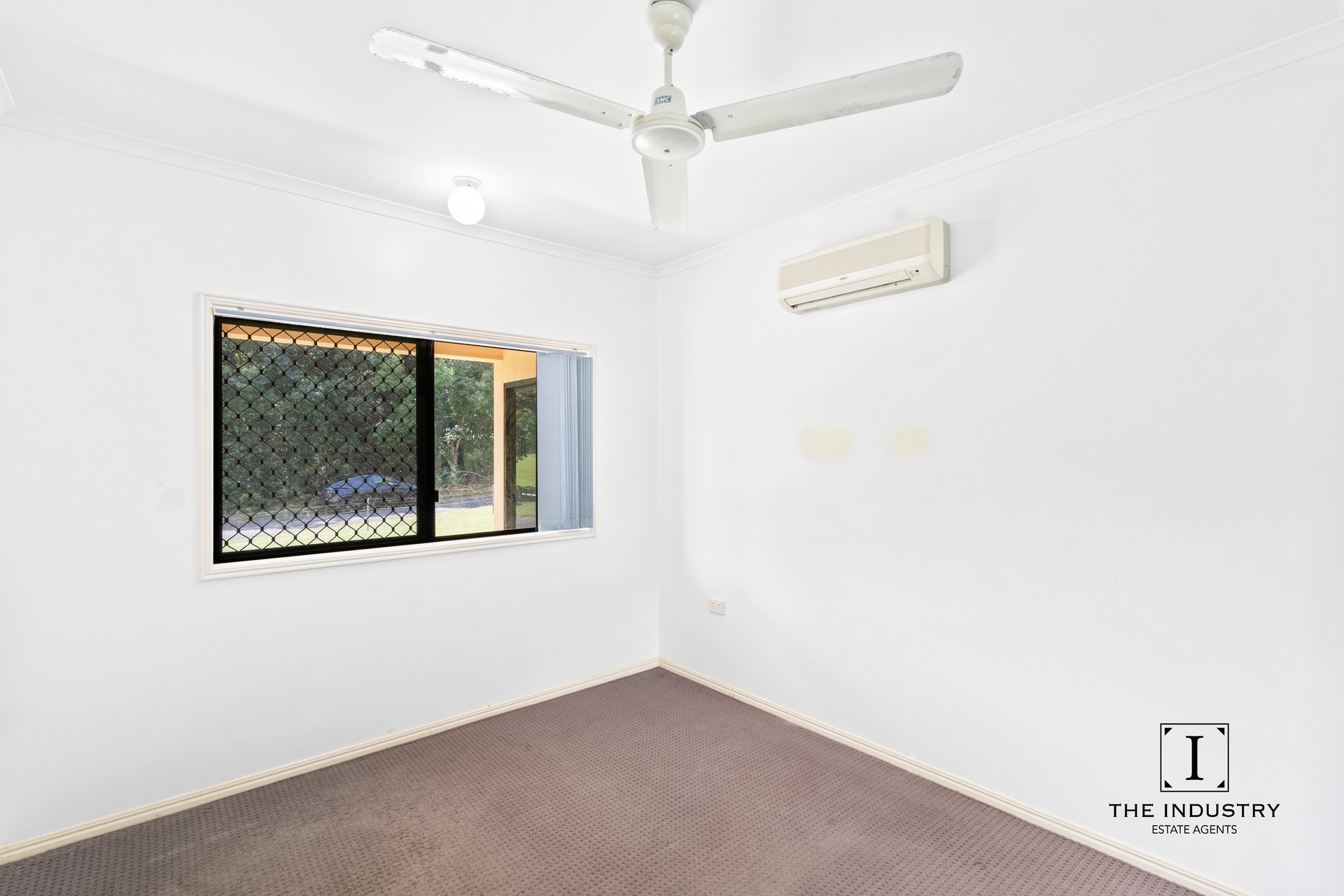 1 Jumrum Close, Kuranda, QLD 4881 AUS