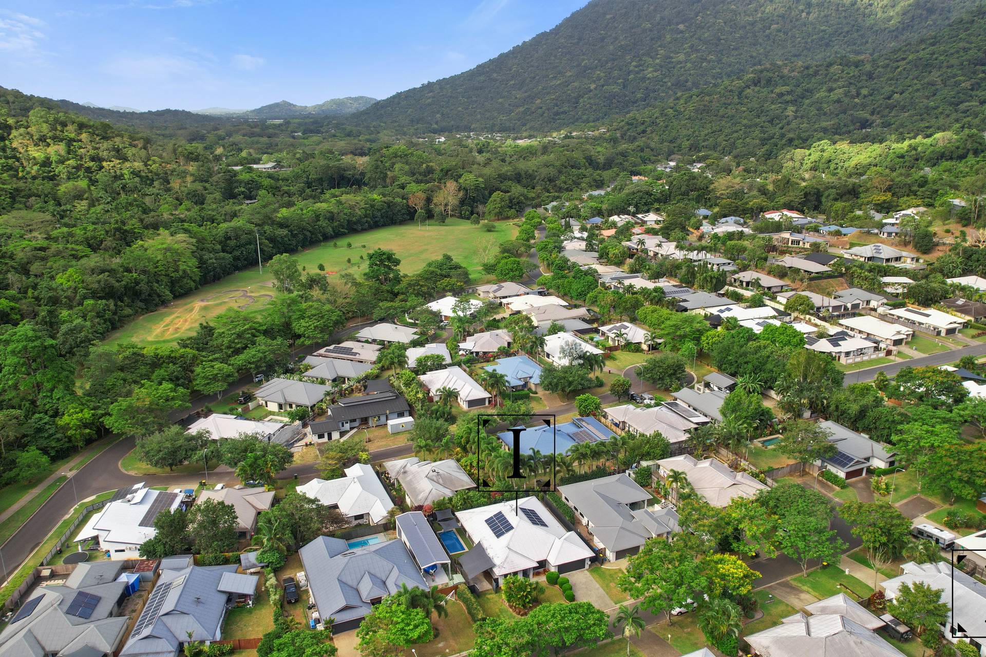 7 Bromell Close, Redlynch, QLD 4870 AUS