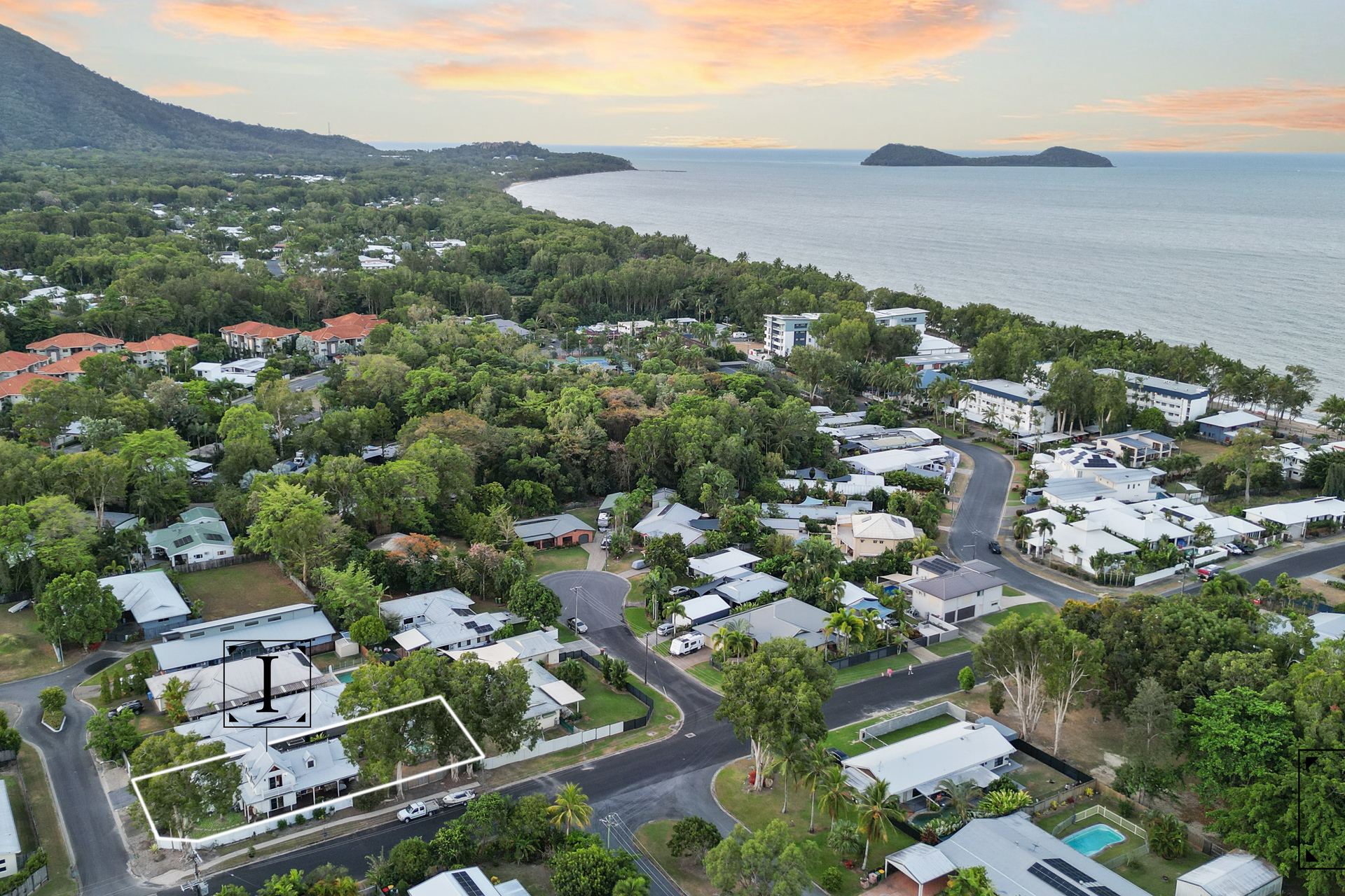 2 Saunders Court, Clifton Beach, QLD 4879 AUS