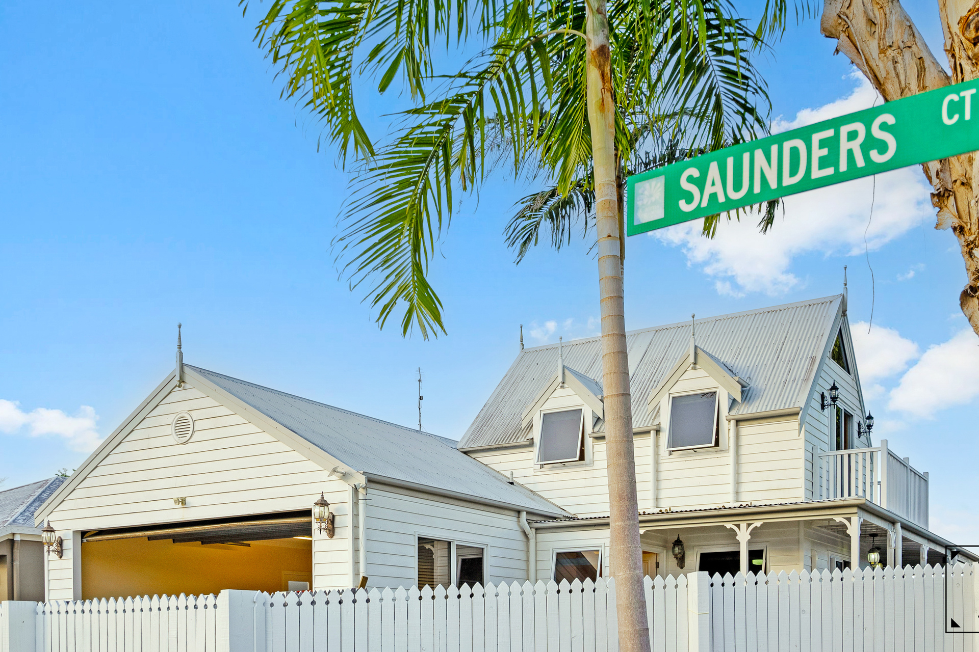 2 Saunders Court, Clifton Beach, QLD 4879 AUS