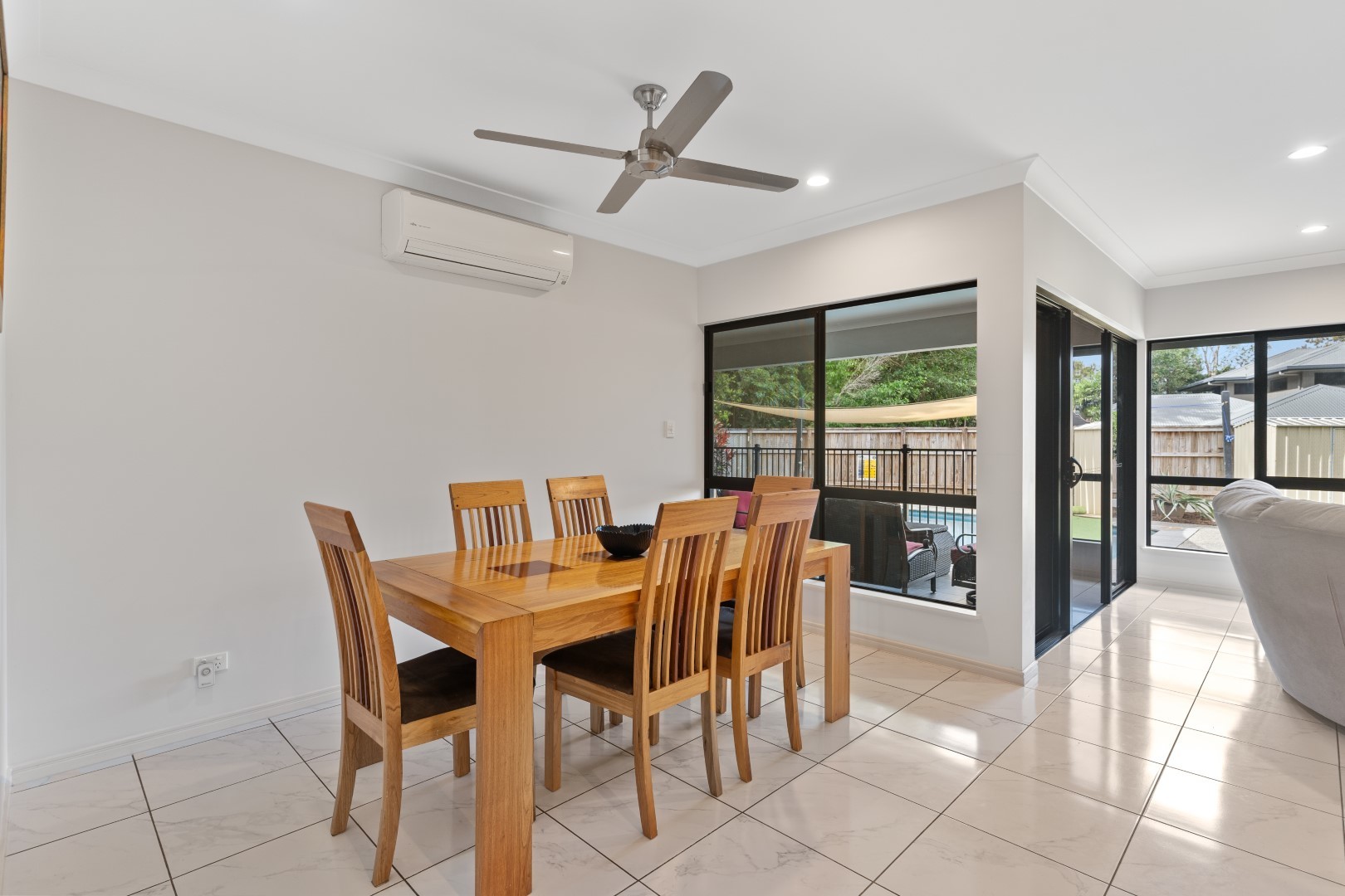 4 Greenvale Close, Smithfield, QLD 4878 AUS