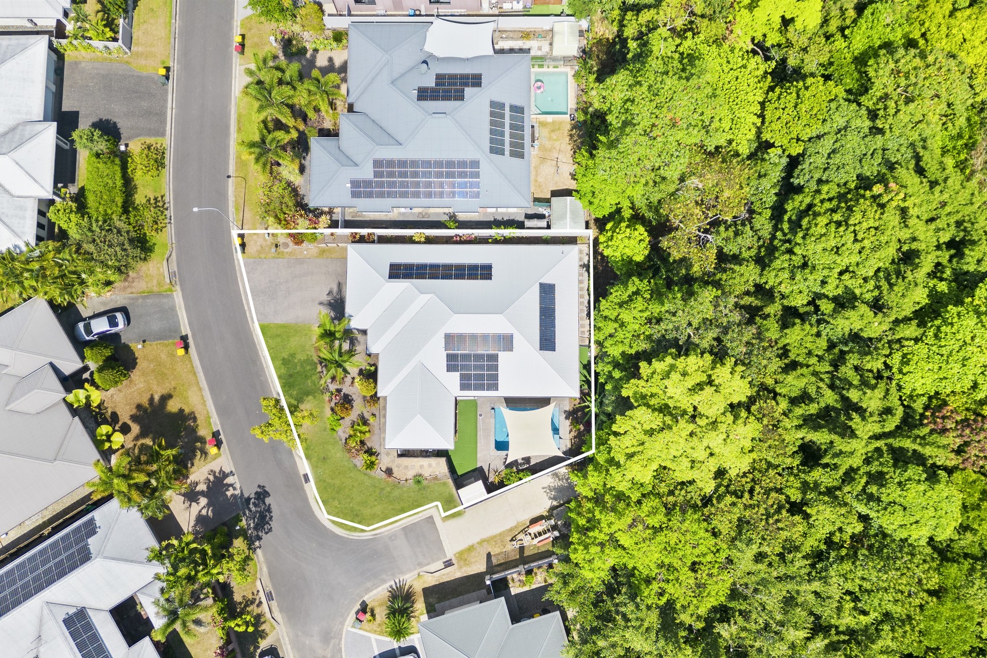 4 Greenvale Close, Smithfield, QLD 4878 AUS