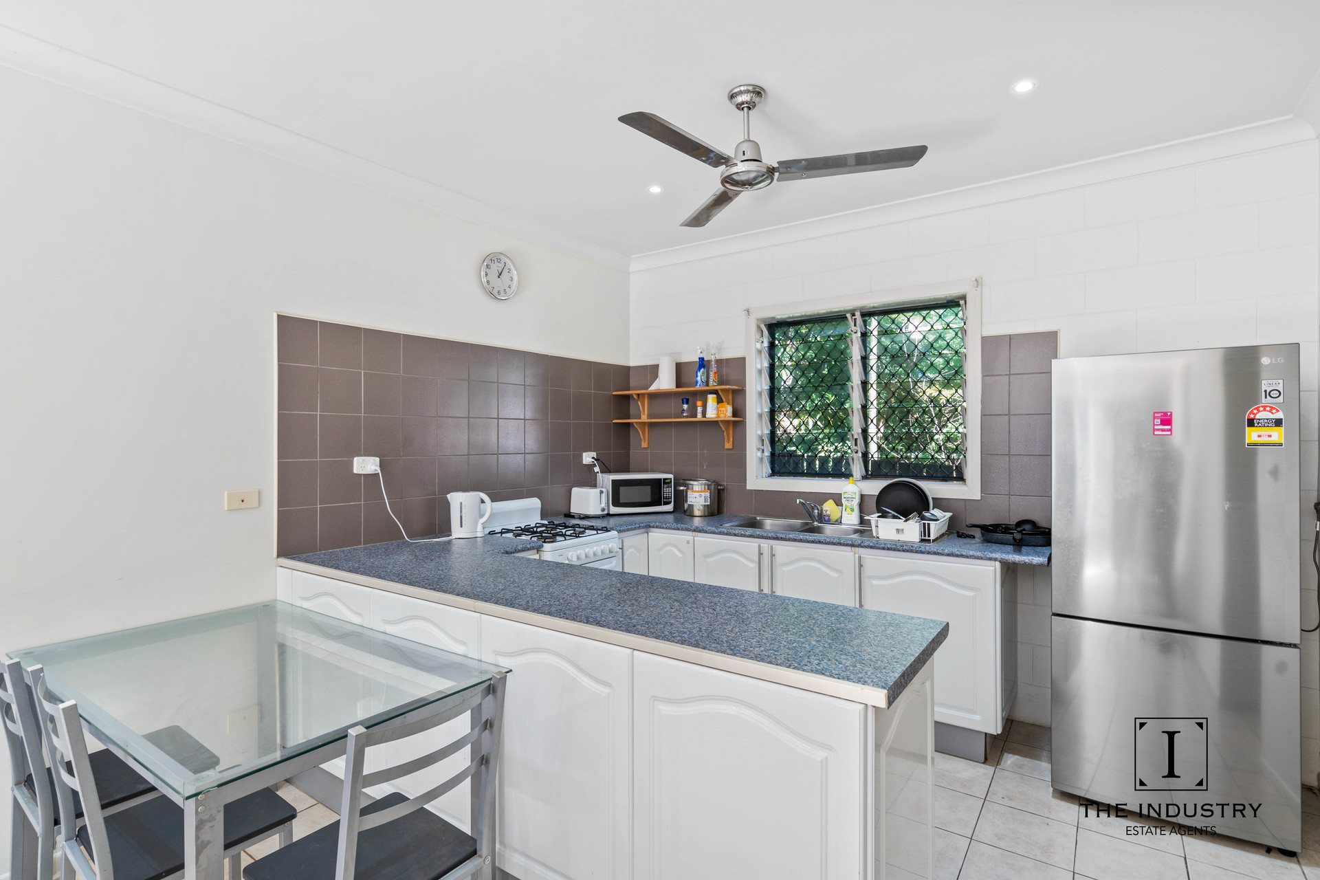 4 Wakunai Close, Trinity Beach, QLD 4879 AUS