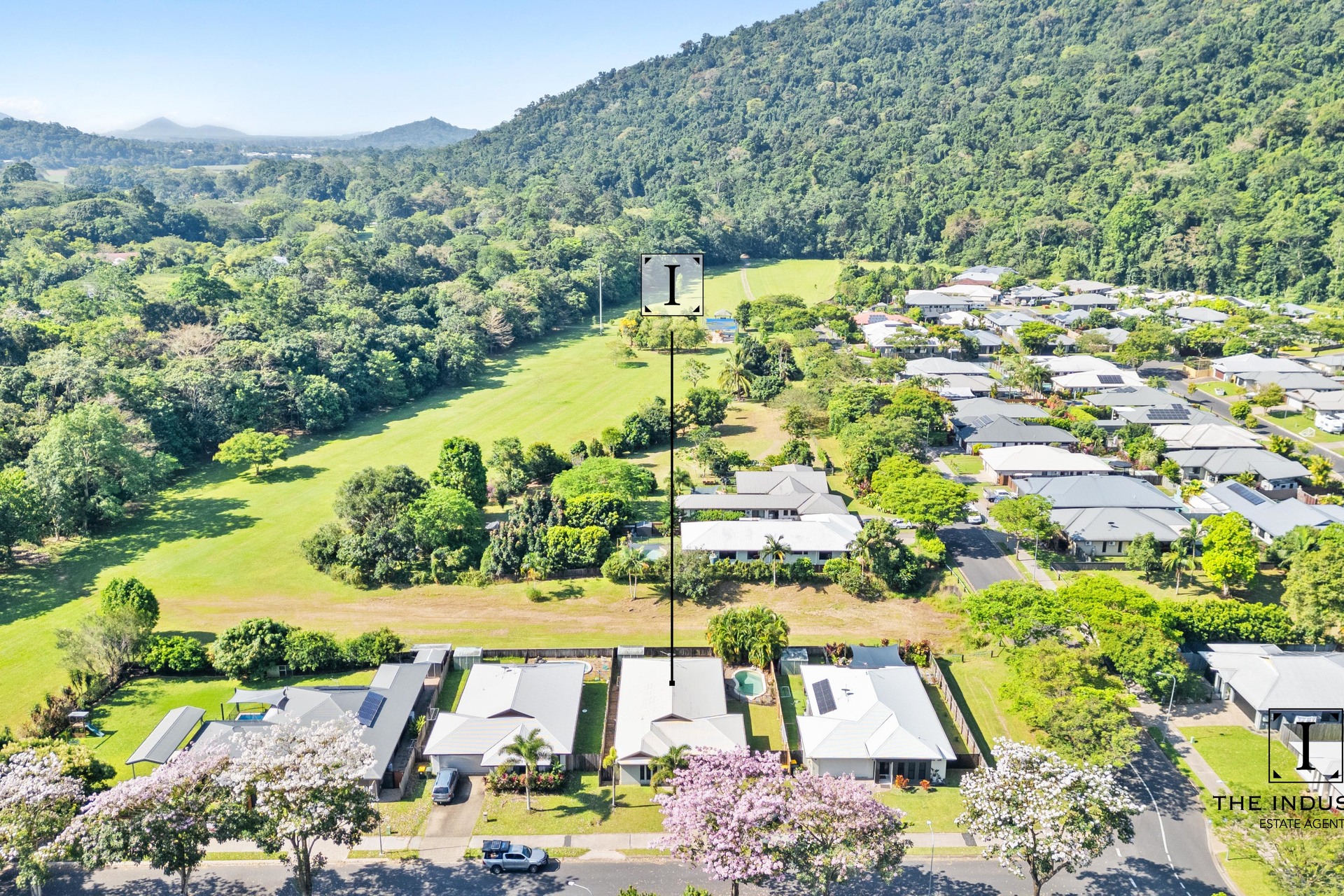 4 Kehone Street, Redlynch, QLD 4870 AUS