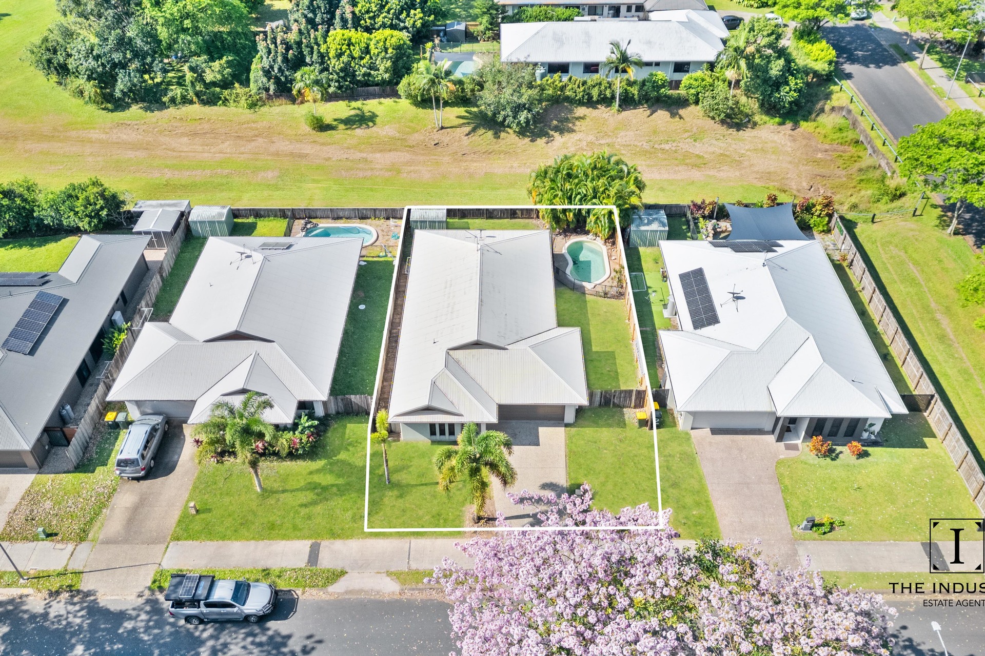 4 Kehone Street, Redlynch, QLD 4870 AUS