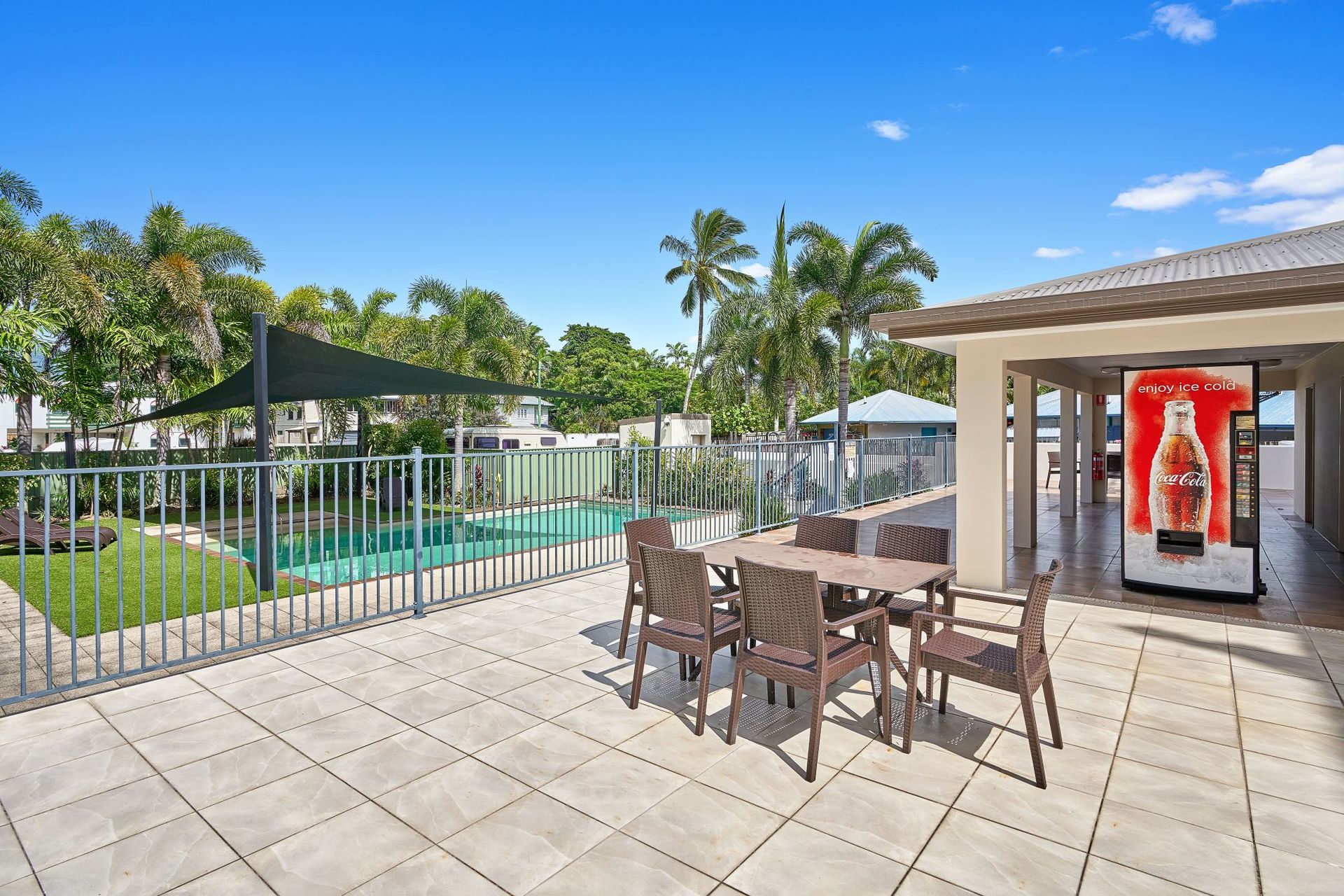 107/335-339 Lake Street, Cairns North, QLD 4870 AUS