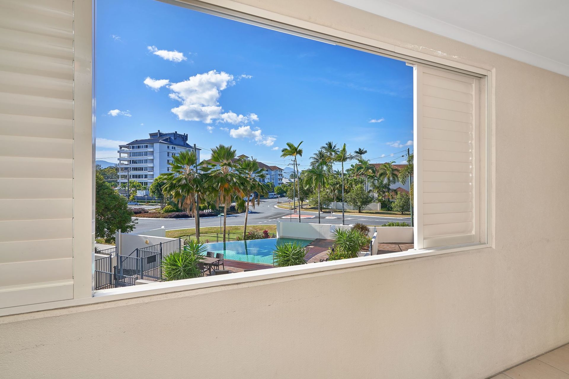 107/335-339 Lake Street, Cairns North, QLD 4870 AUS