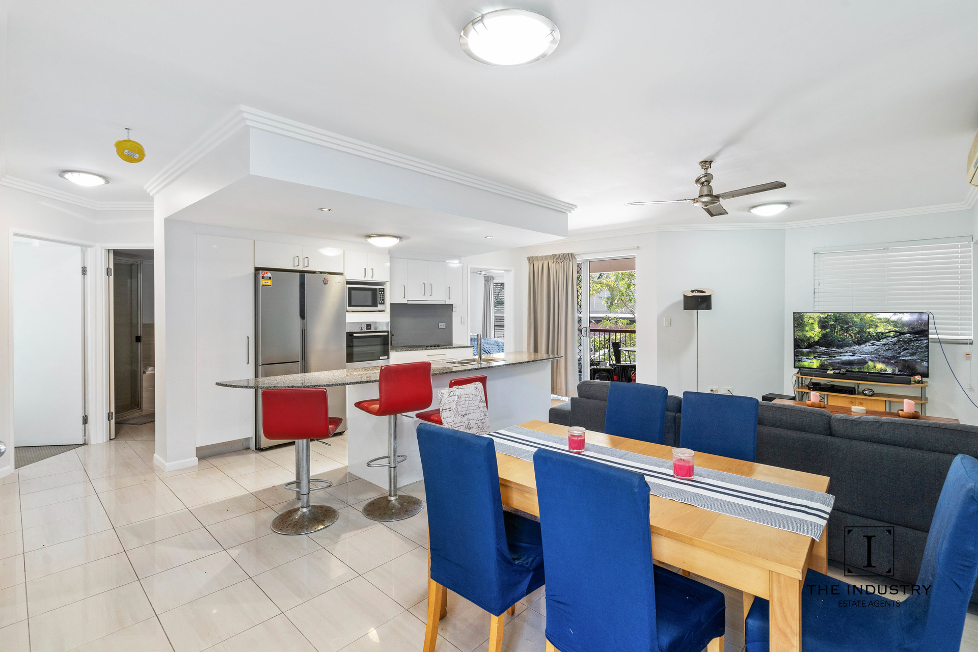 7/242 Grafton Street, Cairns North, QLD 4870 AUS