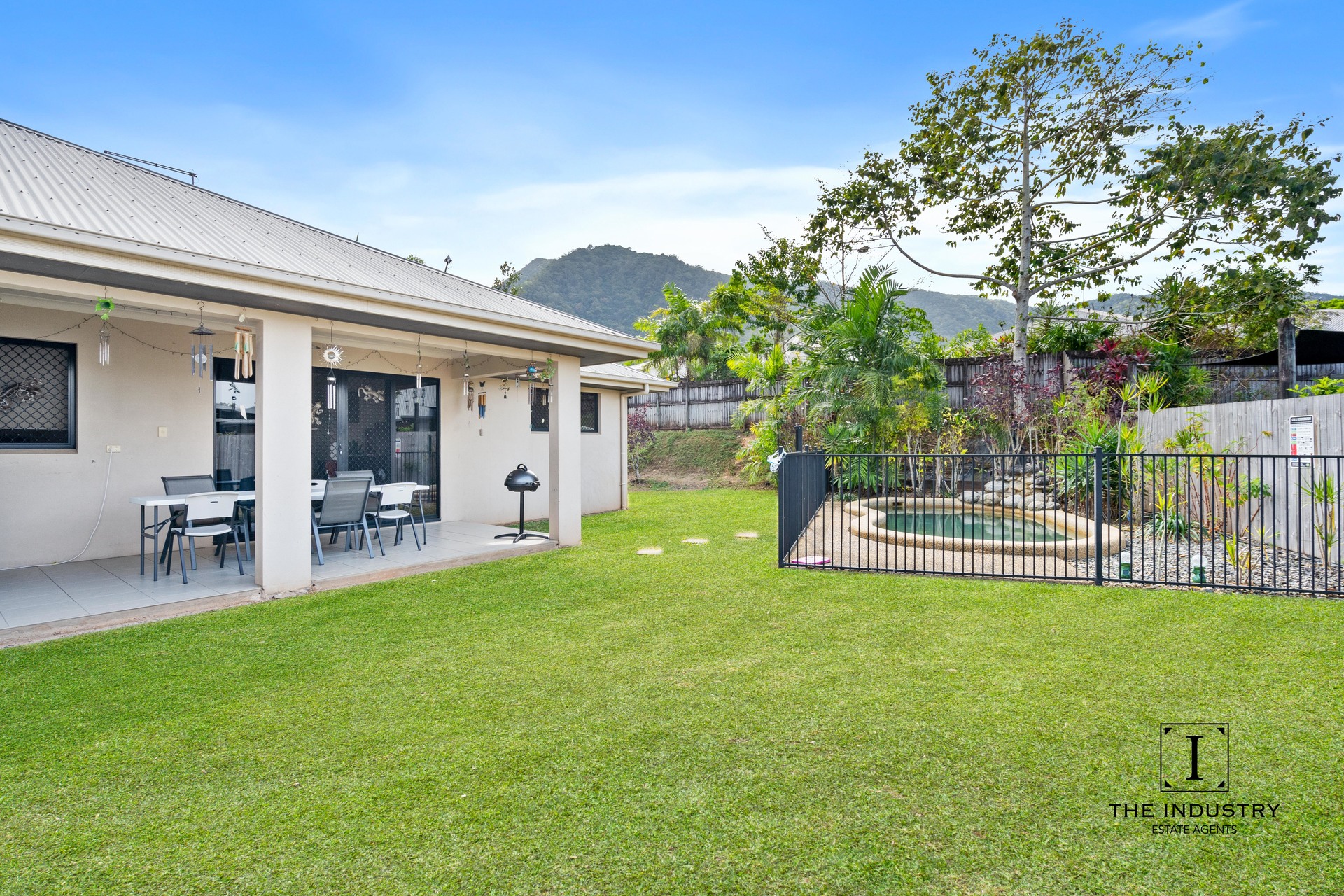 48 Fitzmaurice Drive, Bentley Park, QLD 4869 AUS